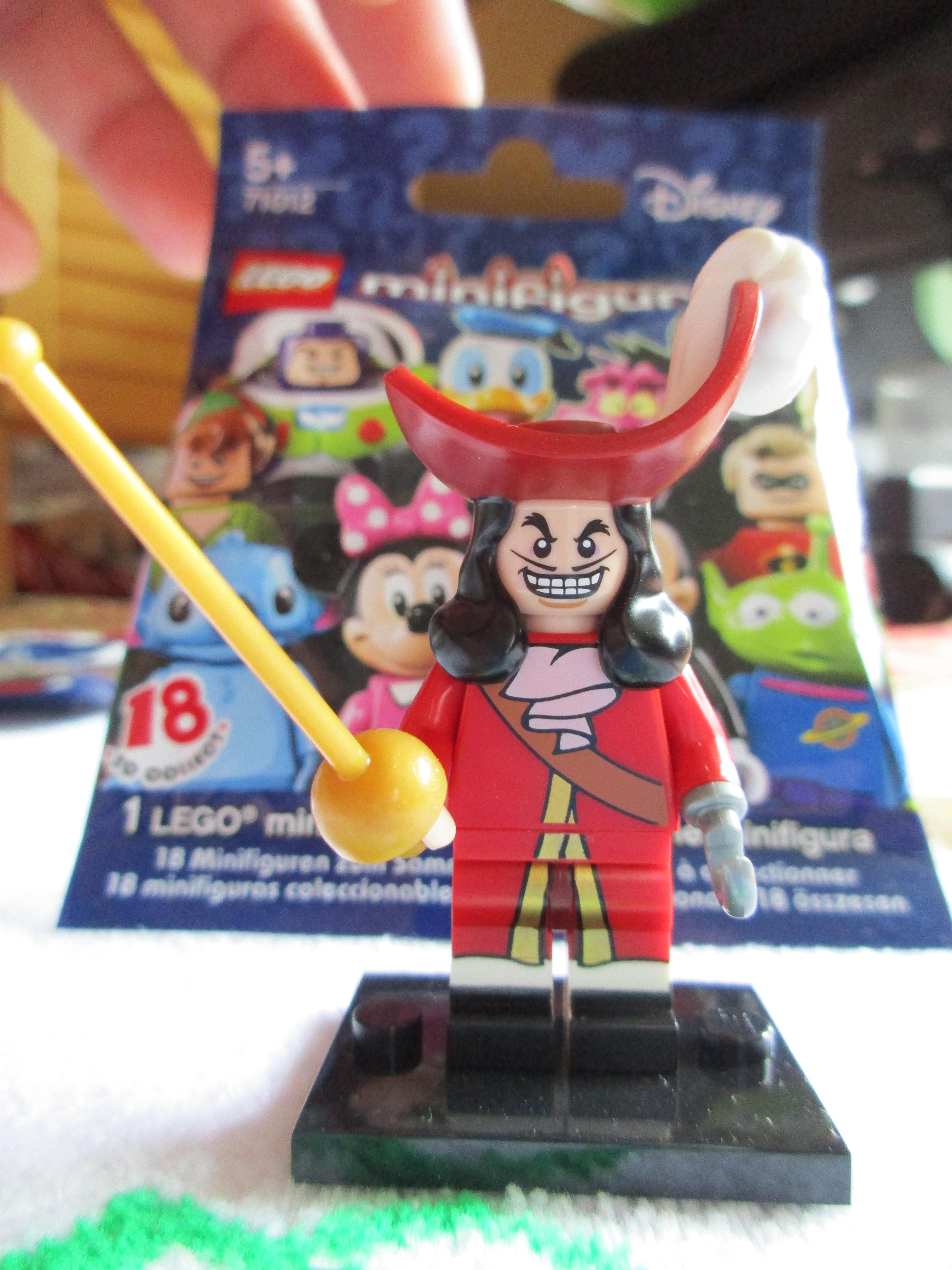 71012captainhook4.jpg