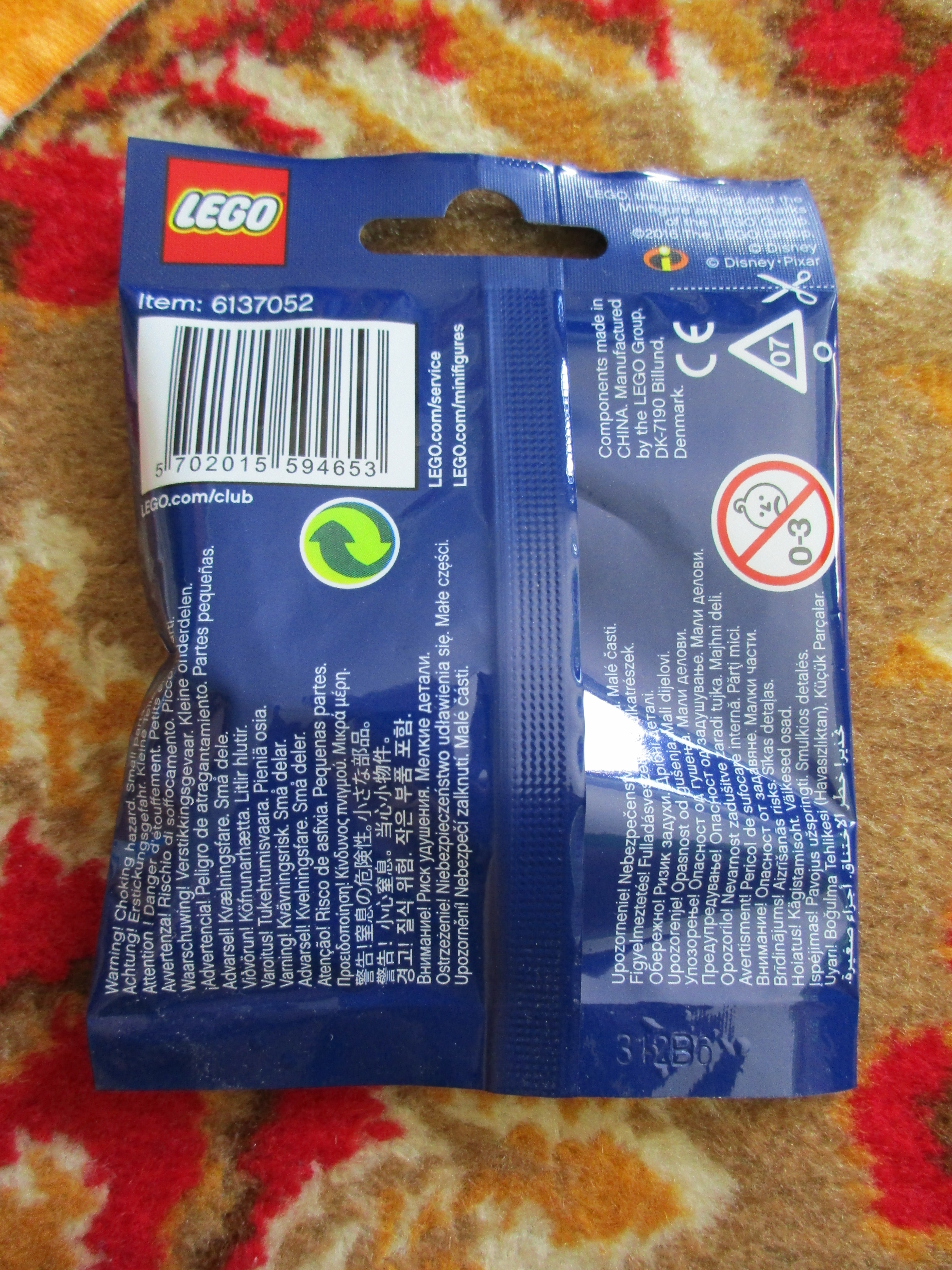 71012daisyduckpolybag2.jpg