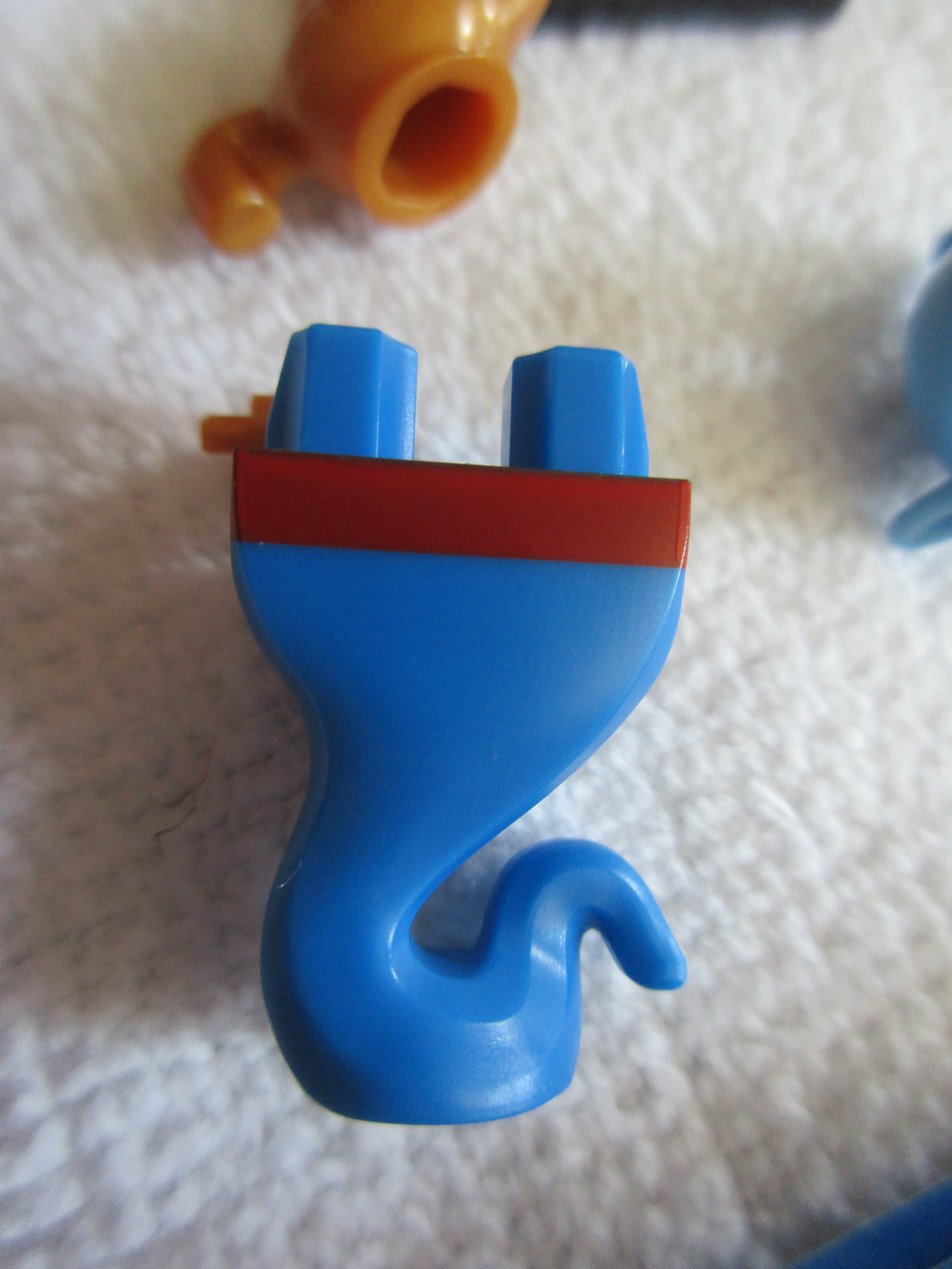71012geniec.jpg