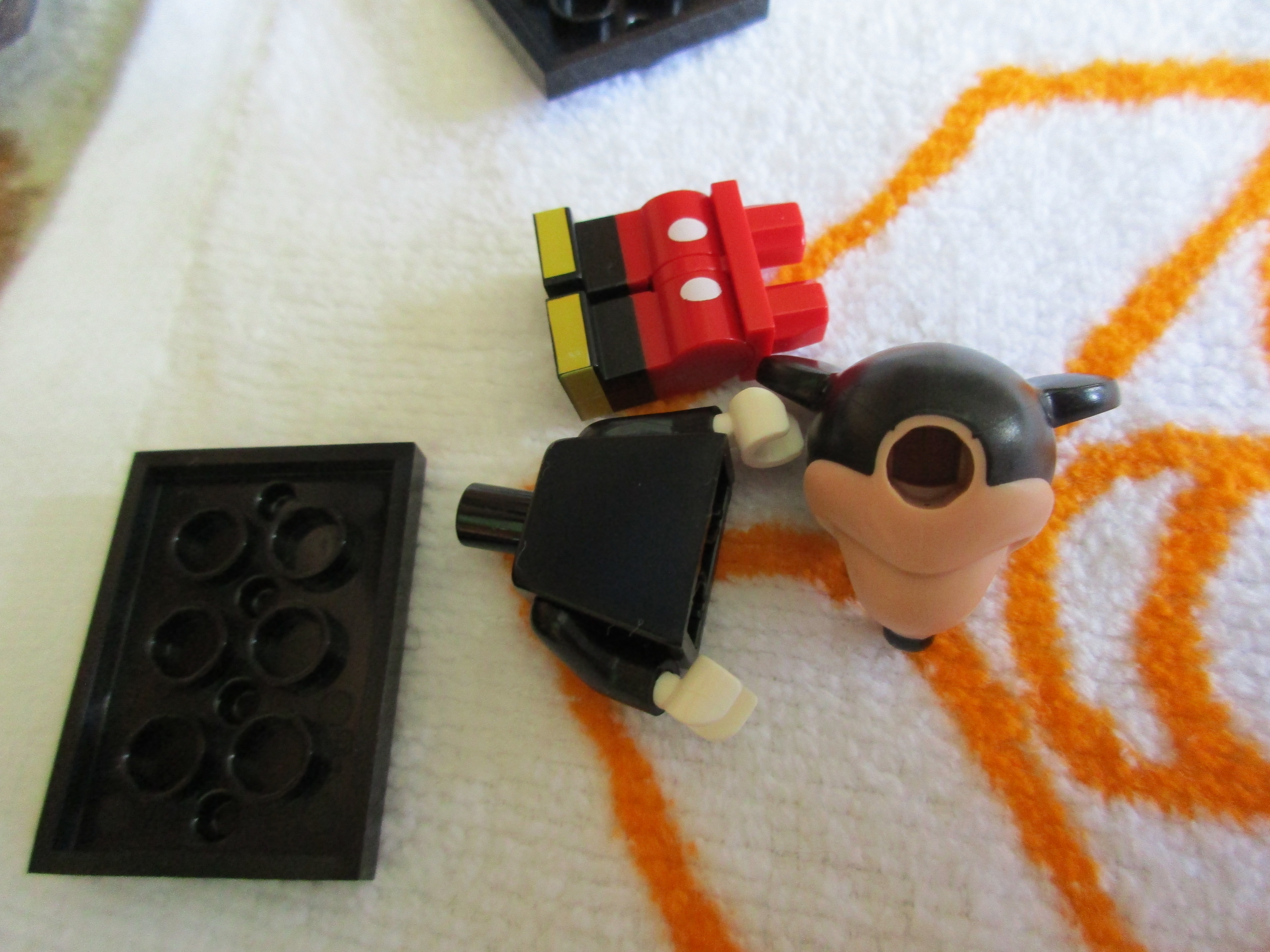 71012mickeymouseg.jpg