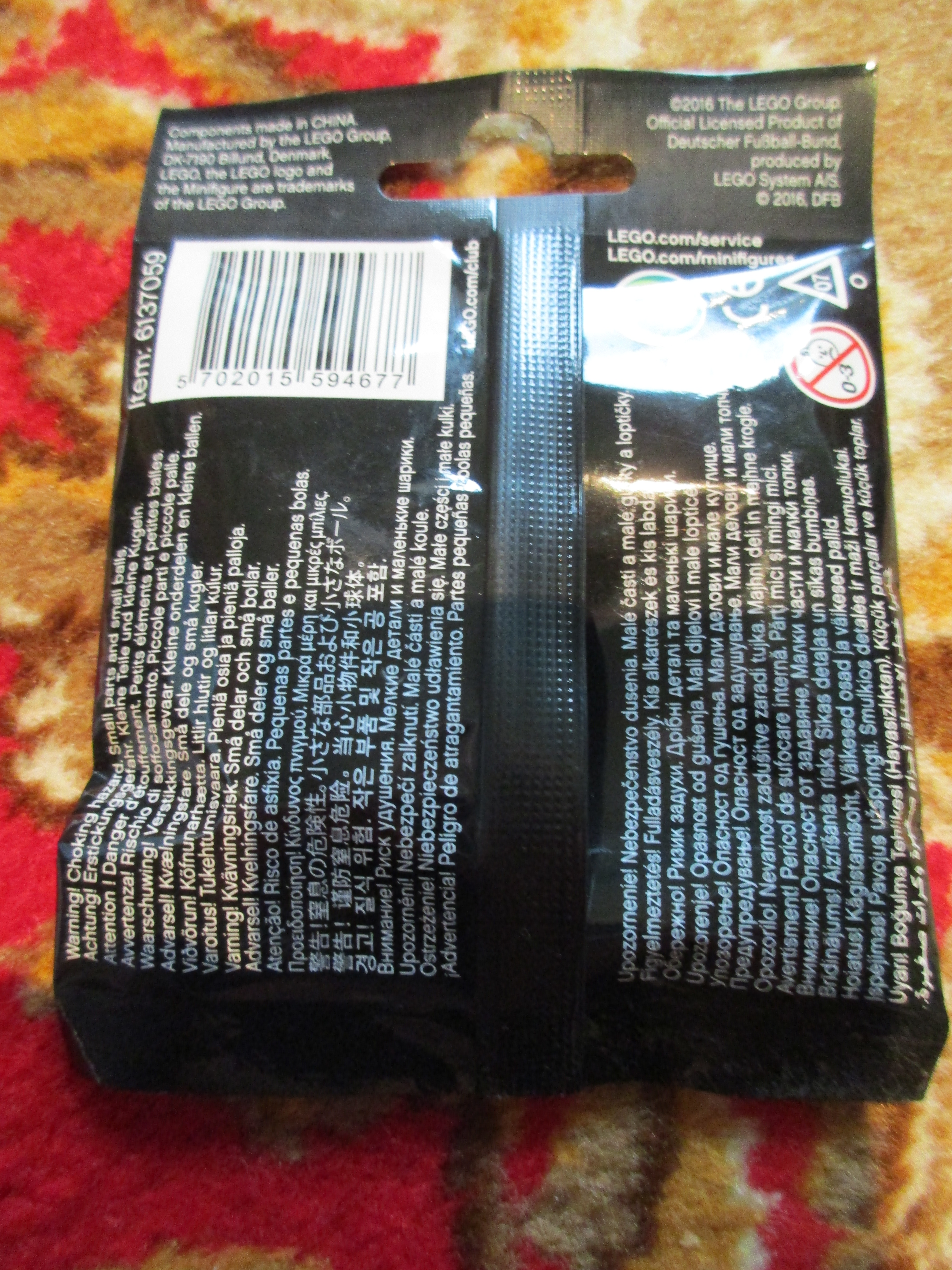 71014mariogoetzepolybag2.jpg
