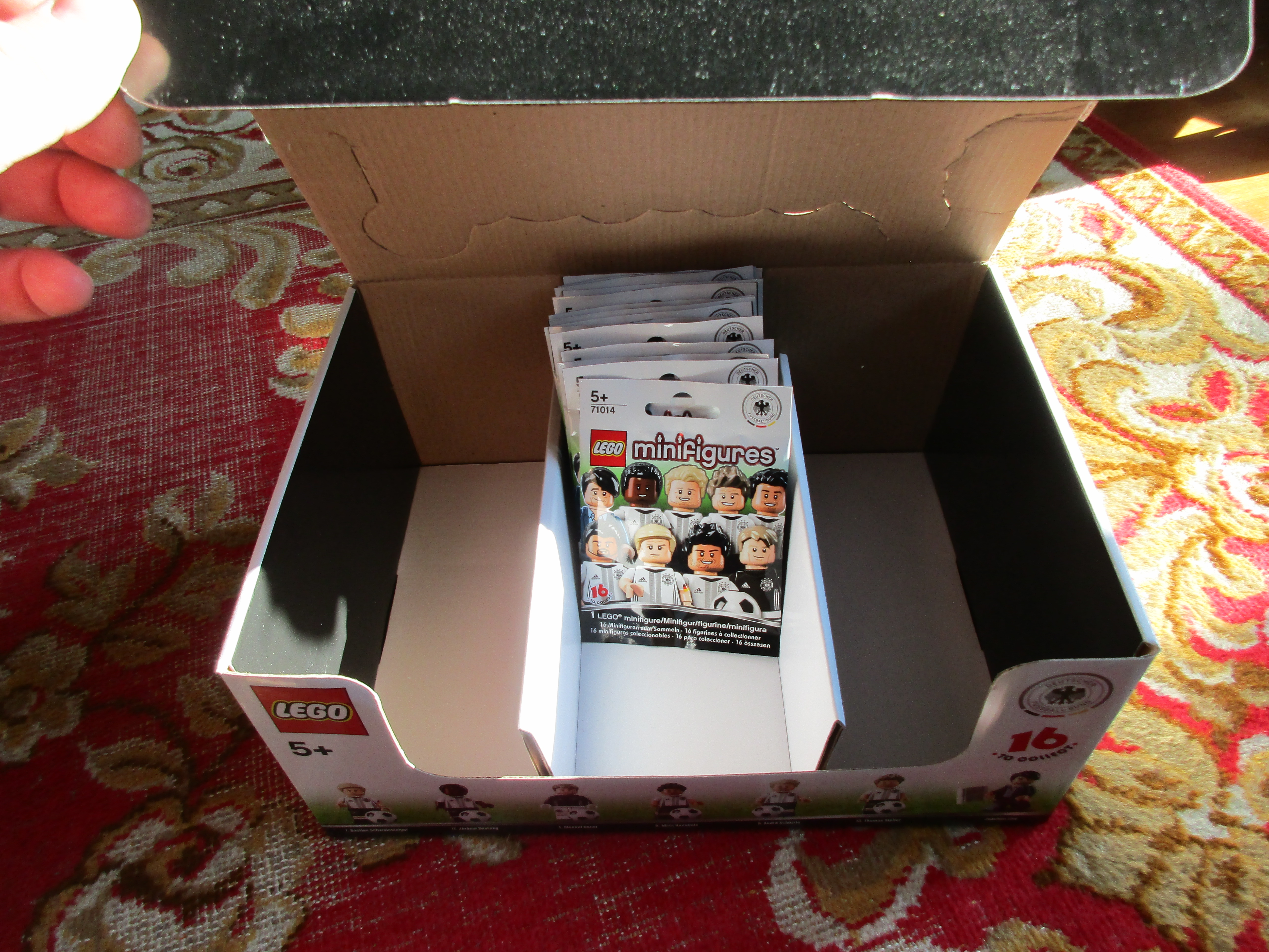 71014box11.jpg