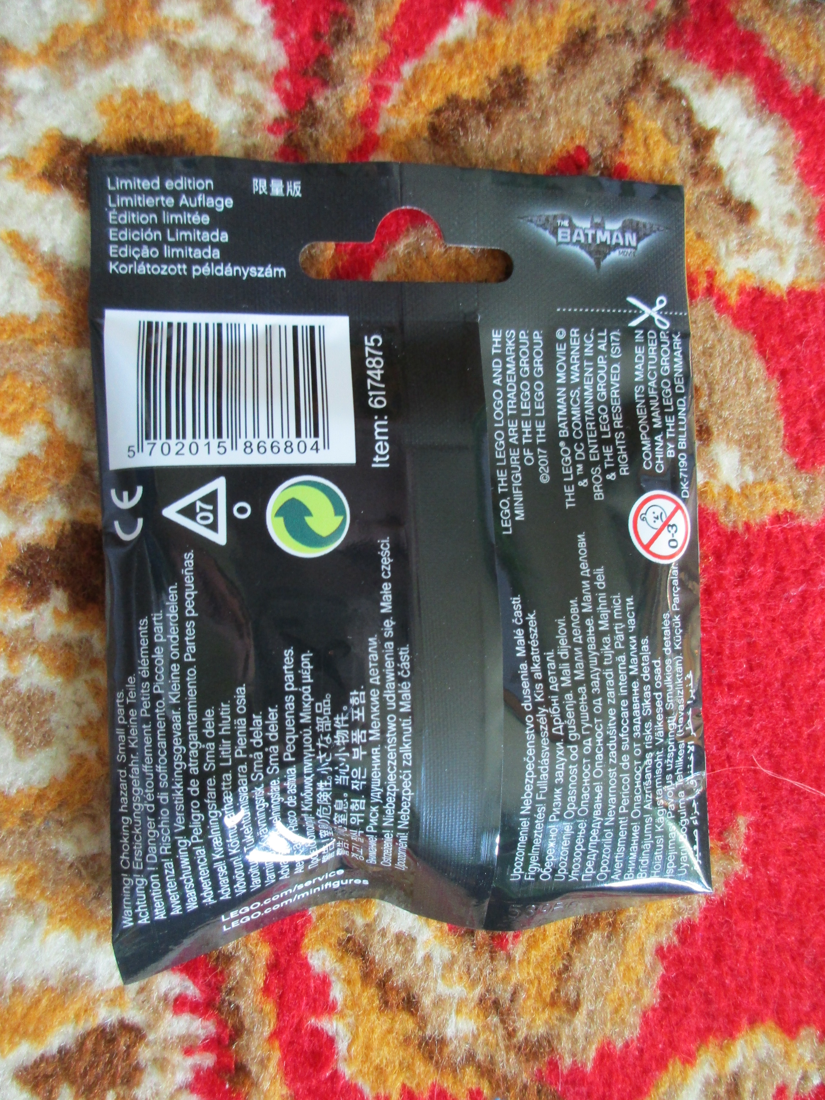 71017lobsterlovinbatmanpolybag2.jpg