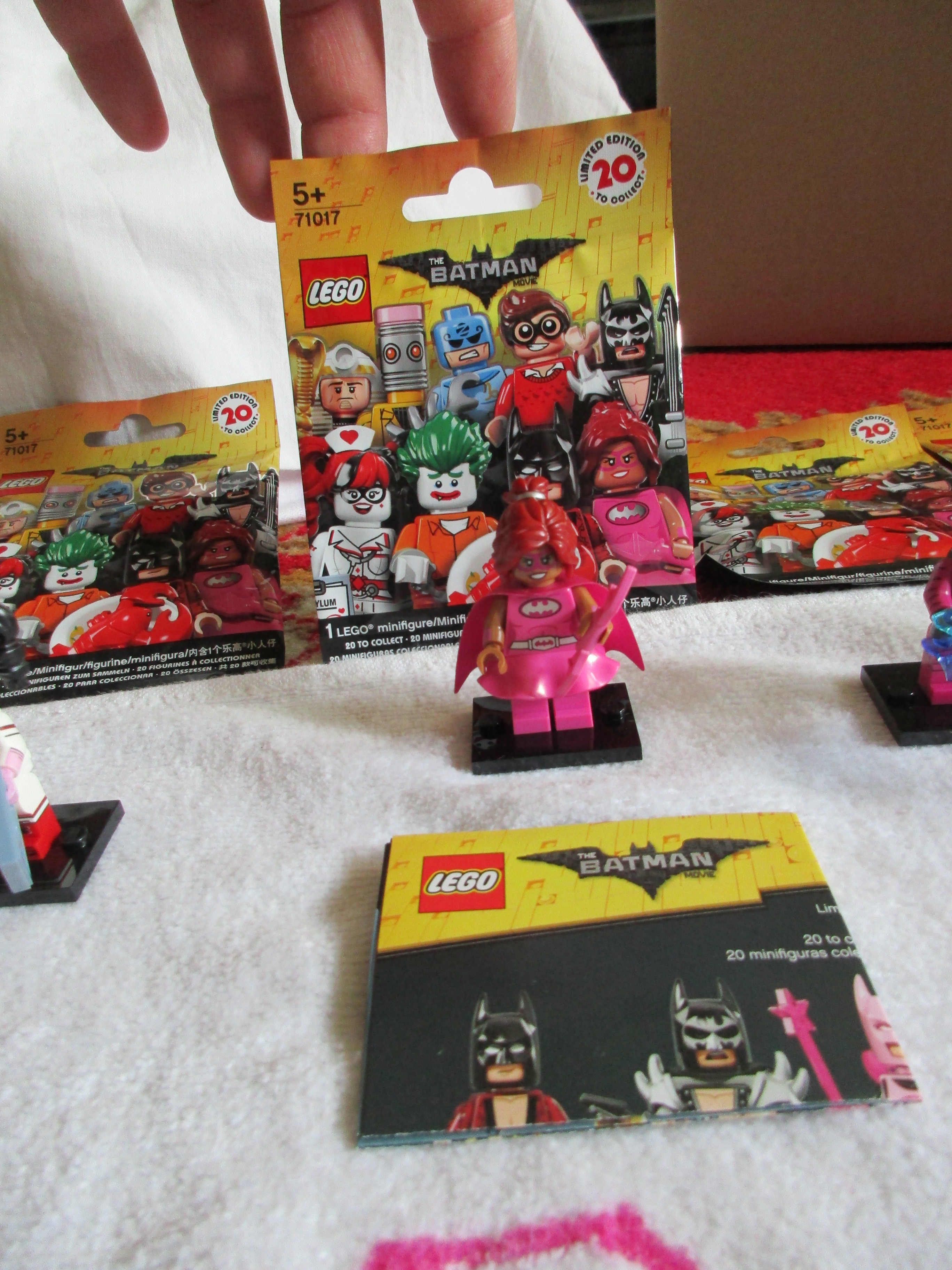 71017pinkpowerbatgirl.jpg