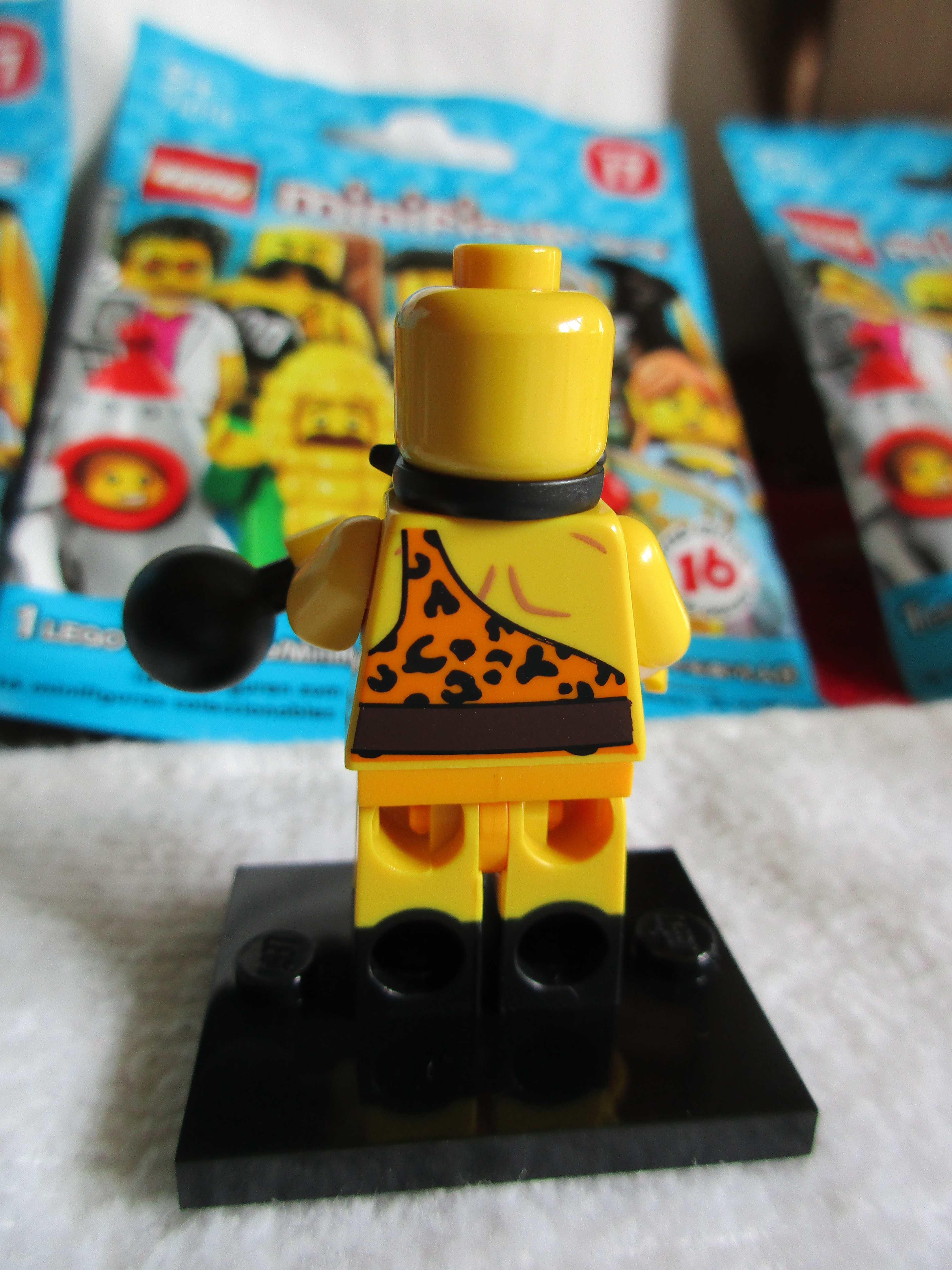 71018circusstrongman2.jpg
