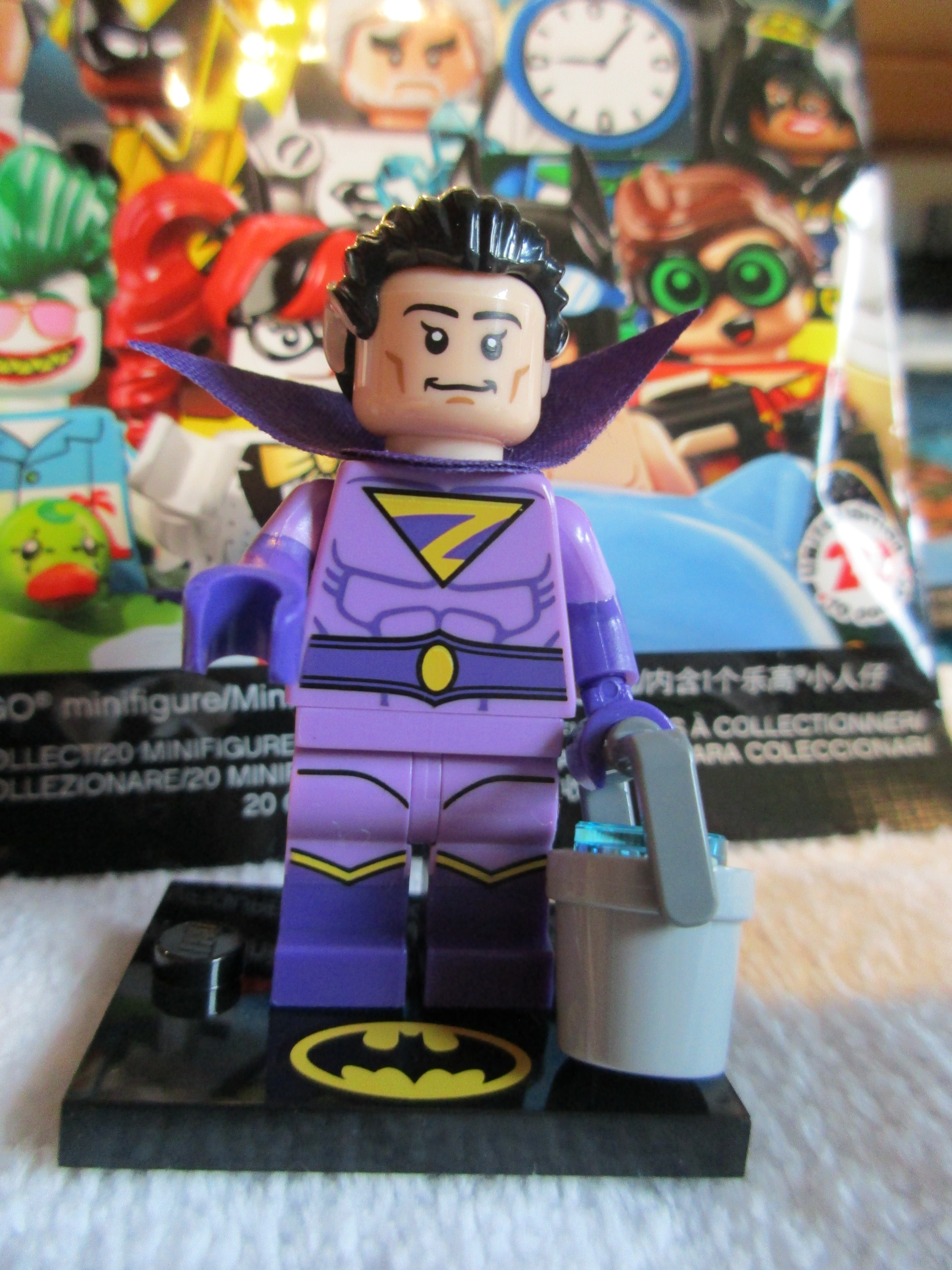 71020wondertwinzan1.jpg