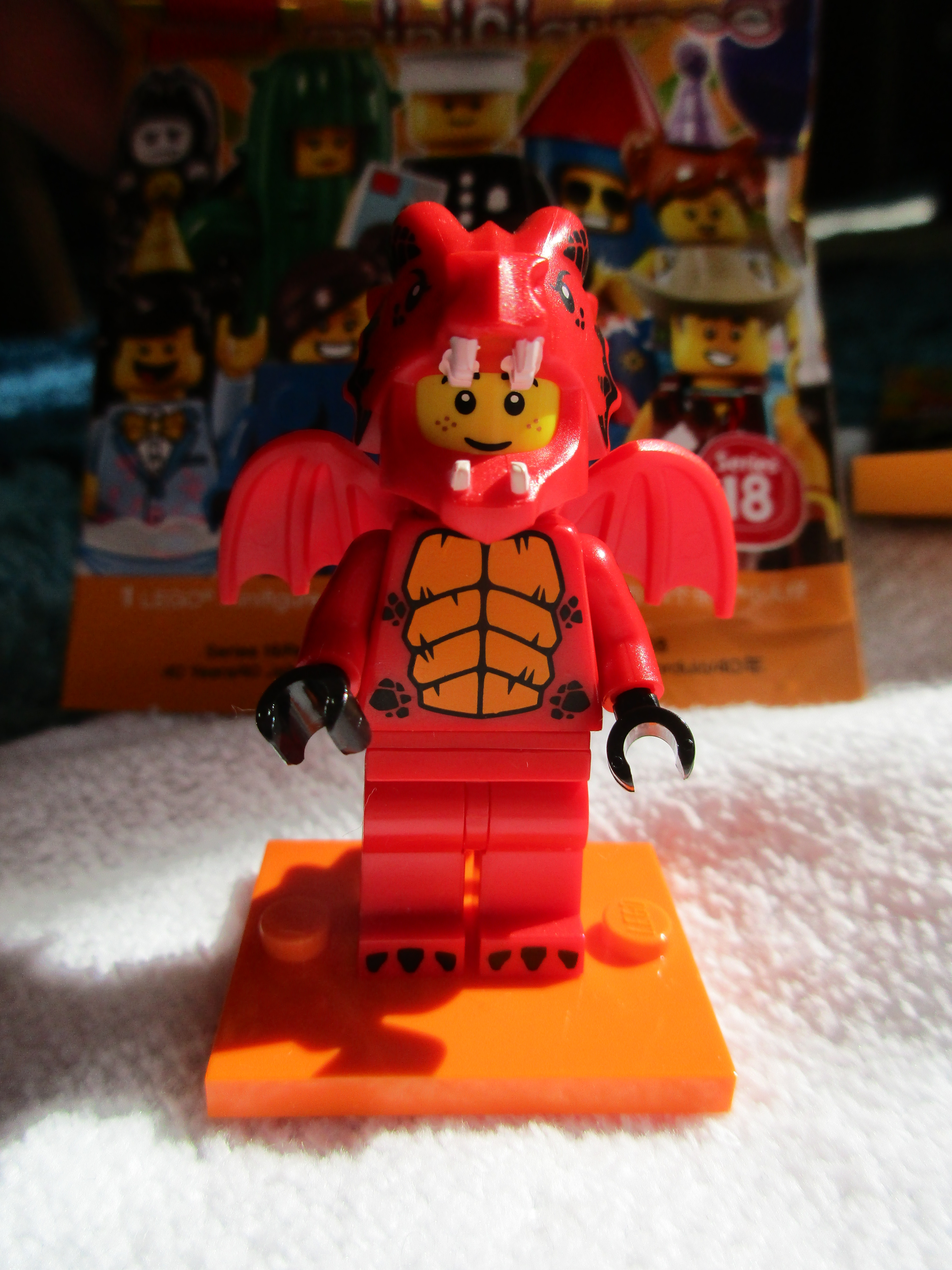 71021dragonsuitguy3.jpg