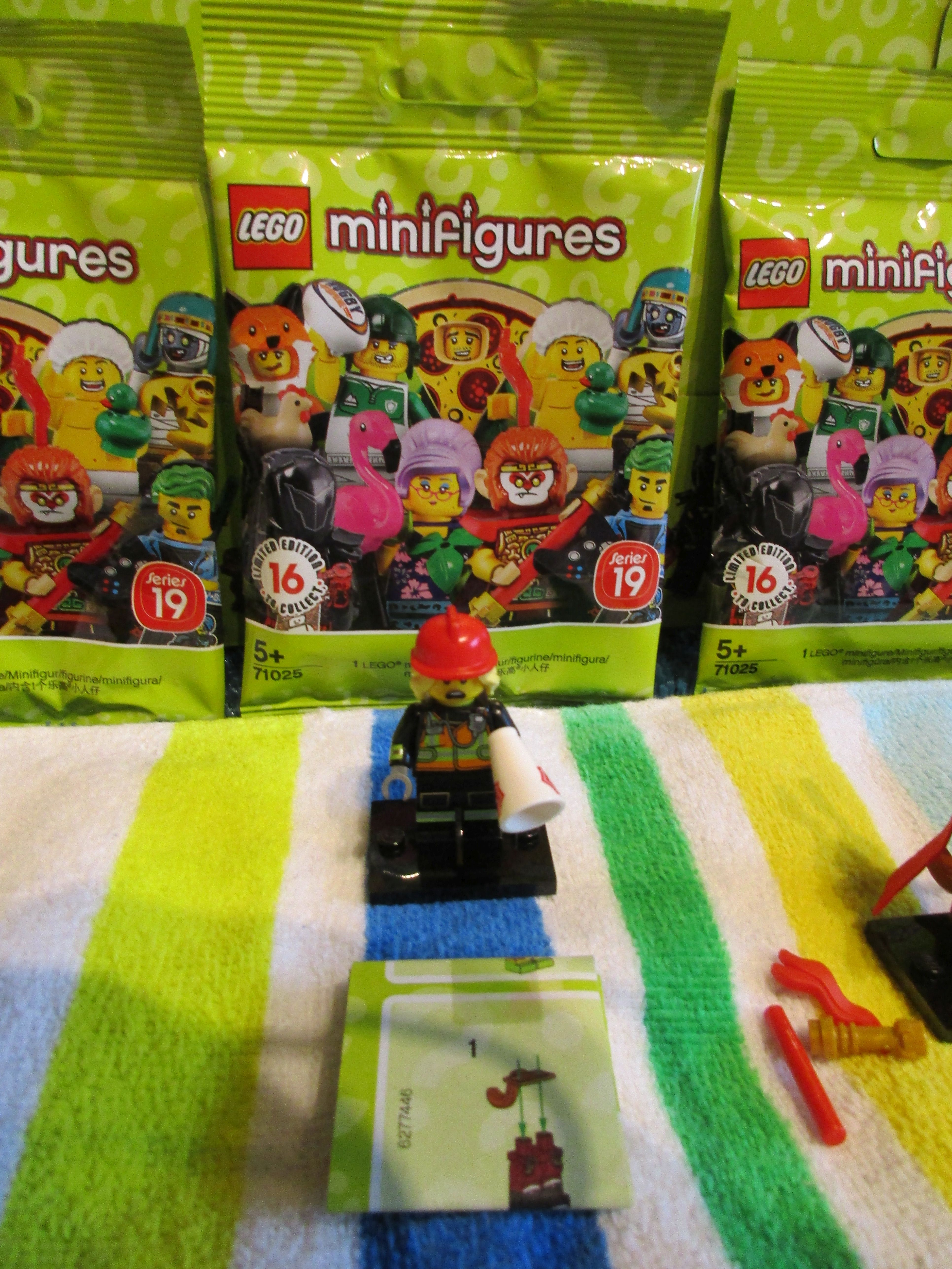 71025firefighter.jpg