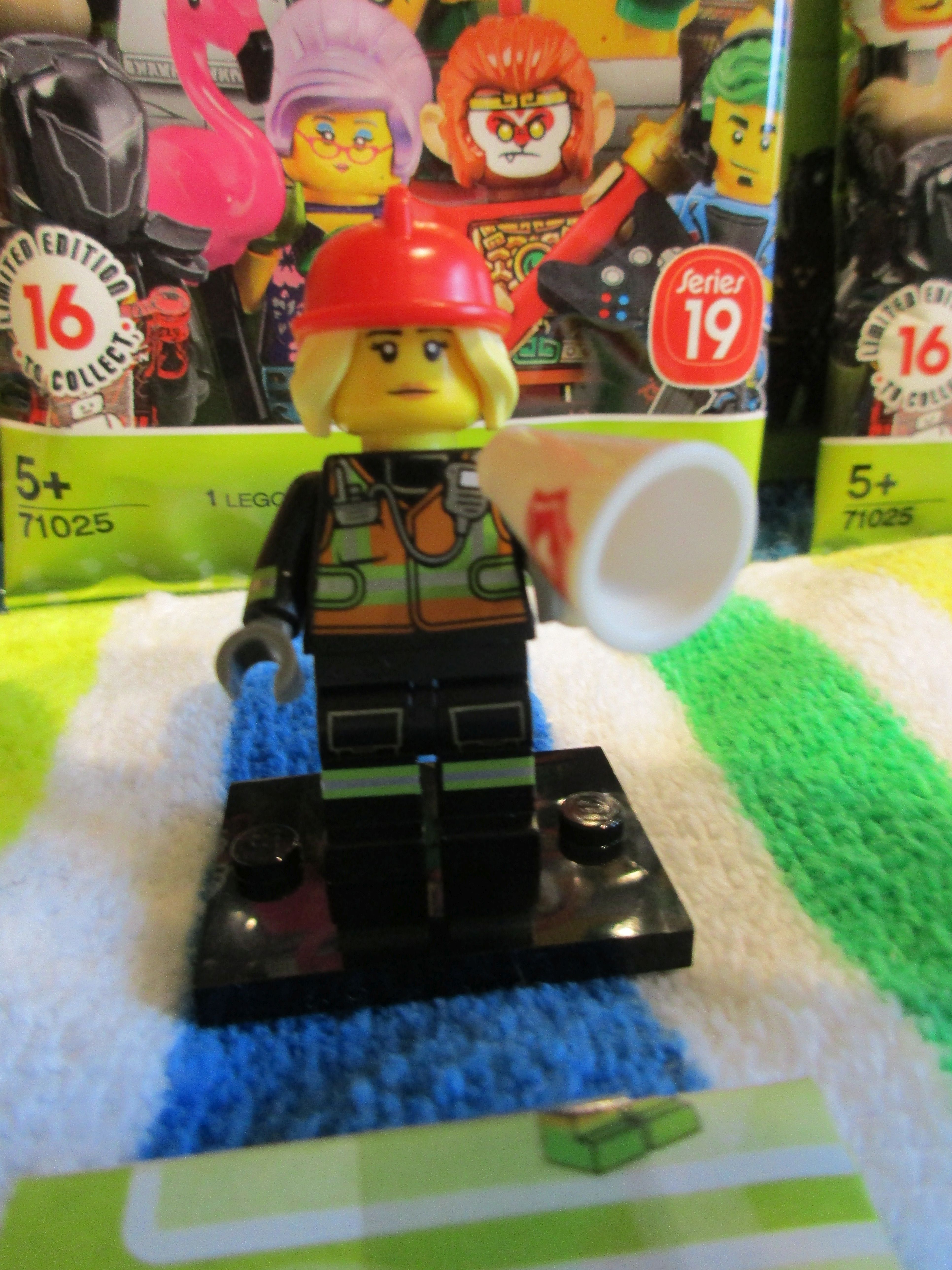 71025firefighter3.jpg