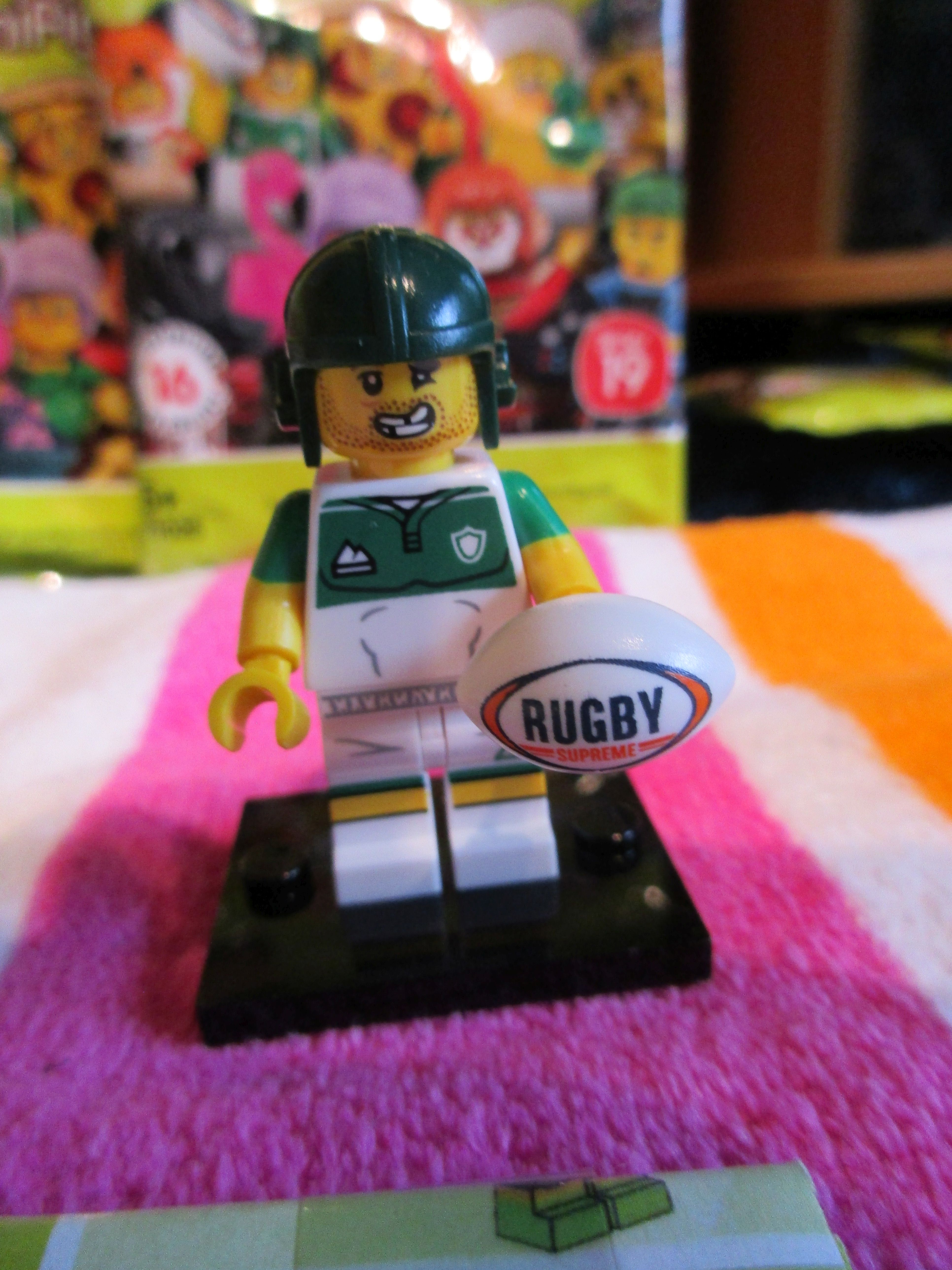 71025rugbyplayer1.jpg