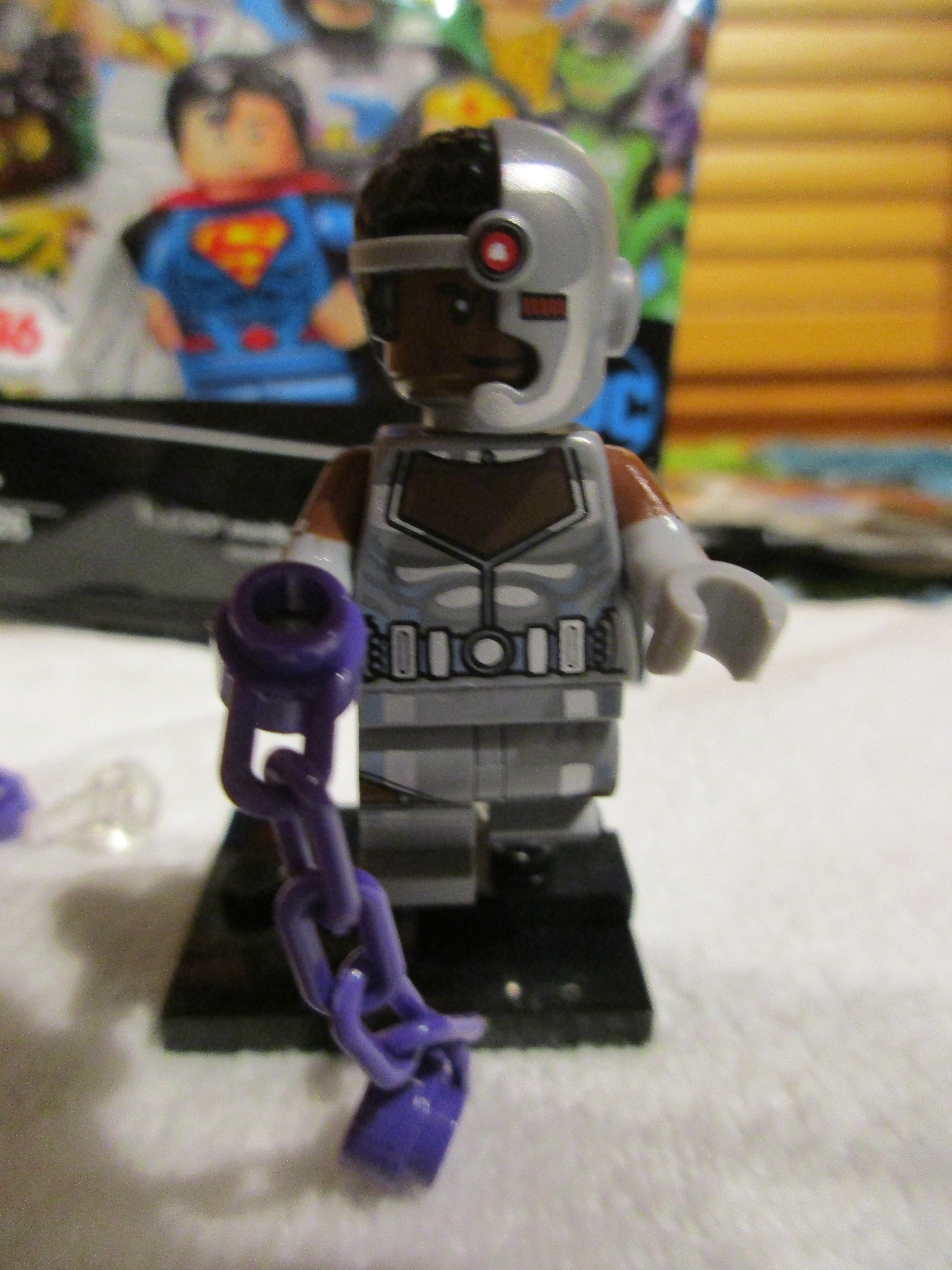 71026cyborg1.jpg