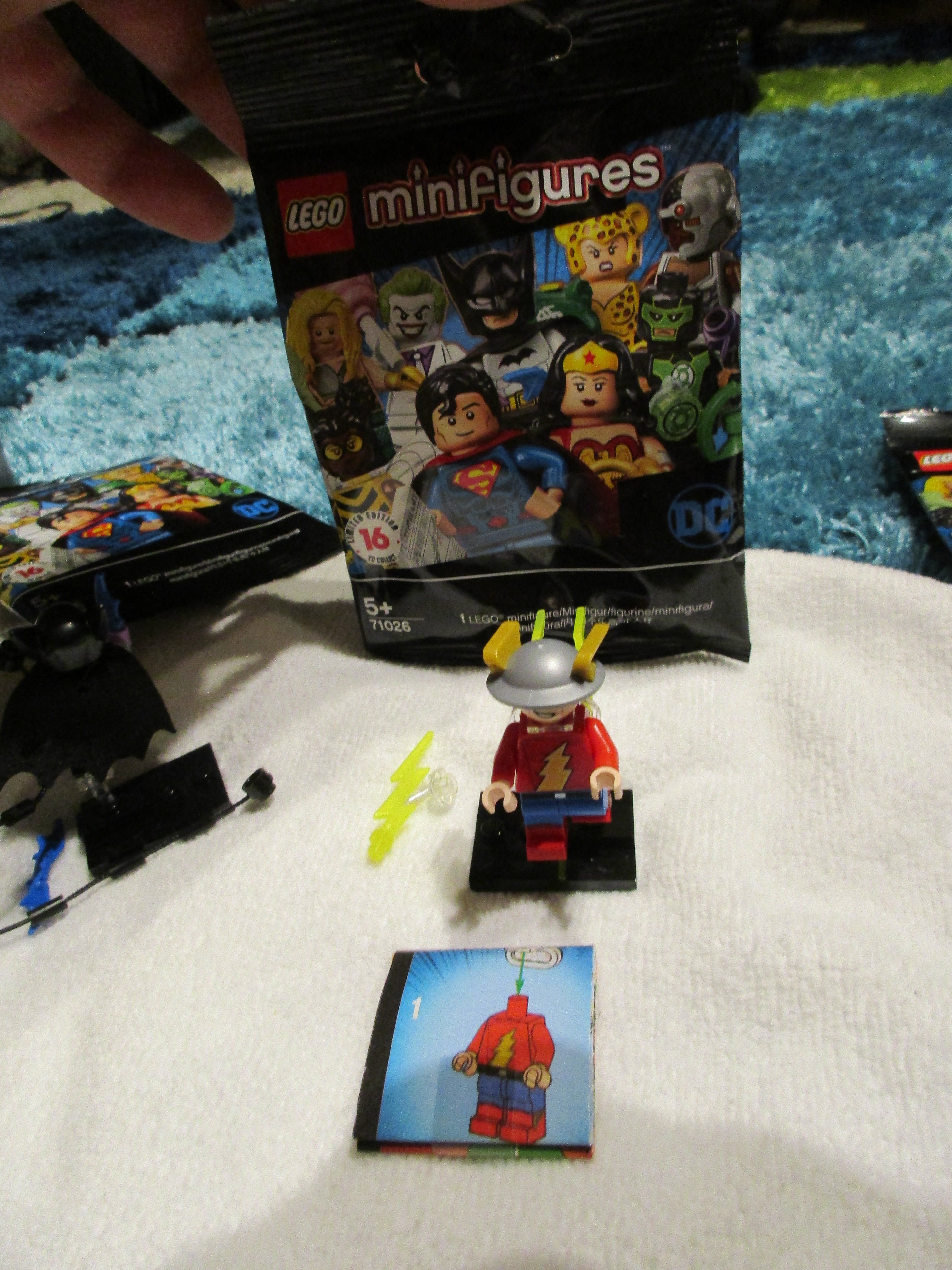 71026flash.jpg