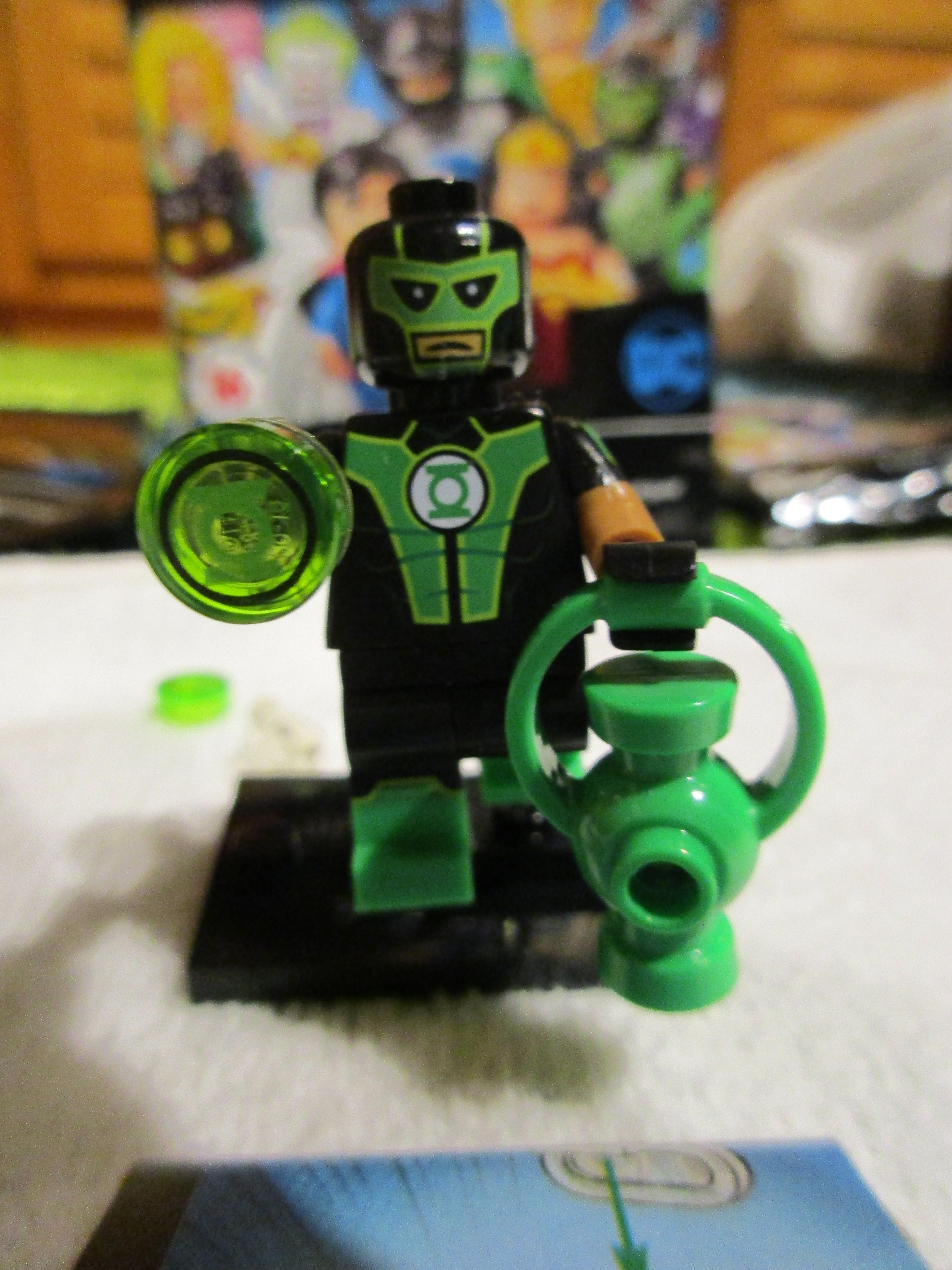71026greenlantern1.jpg