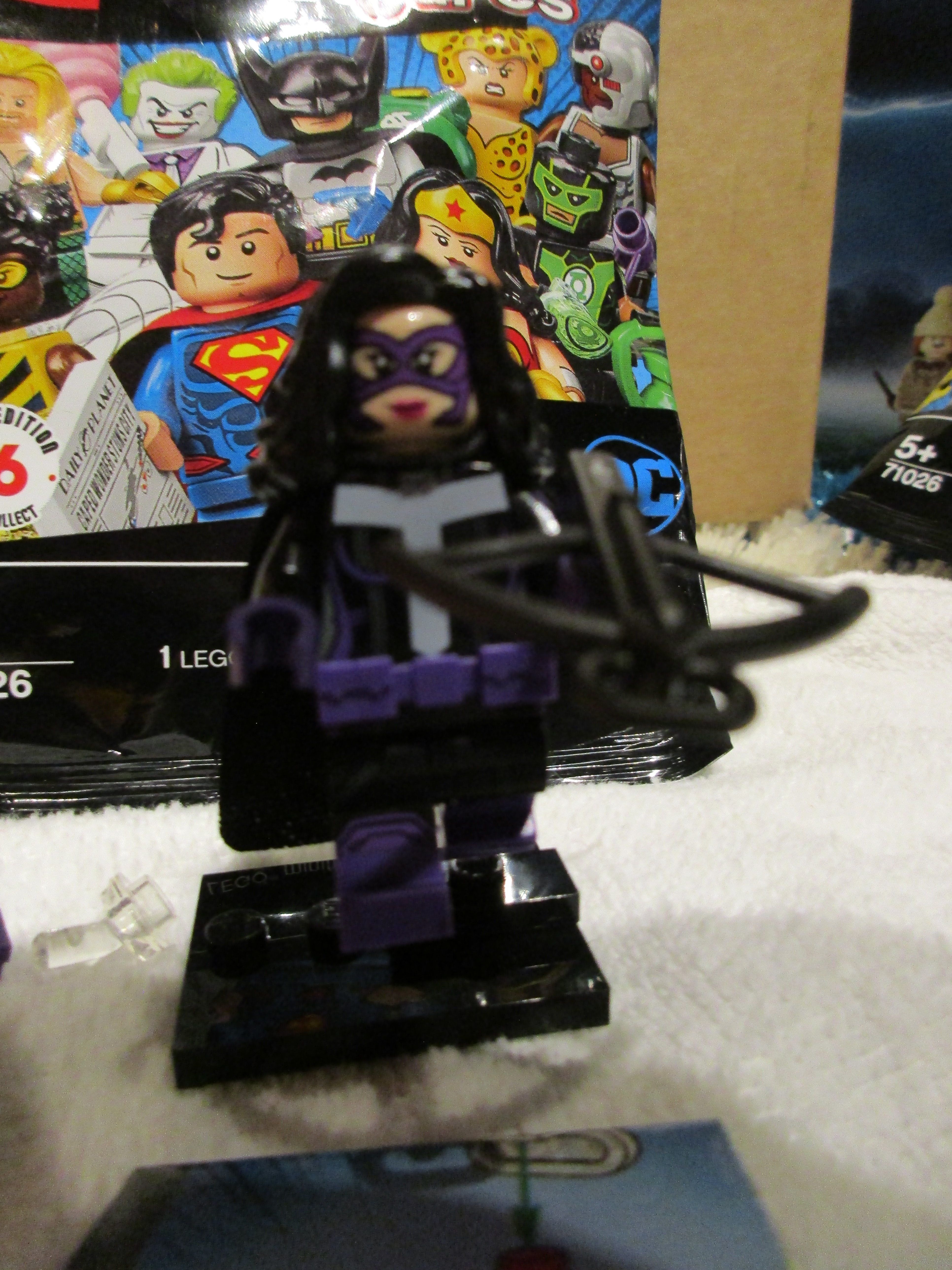 71026huntress1.jpg