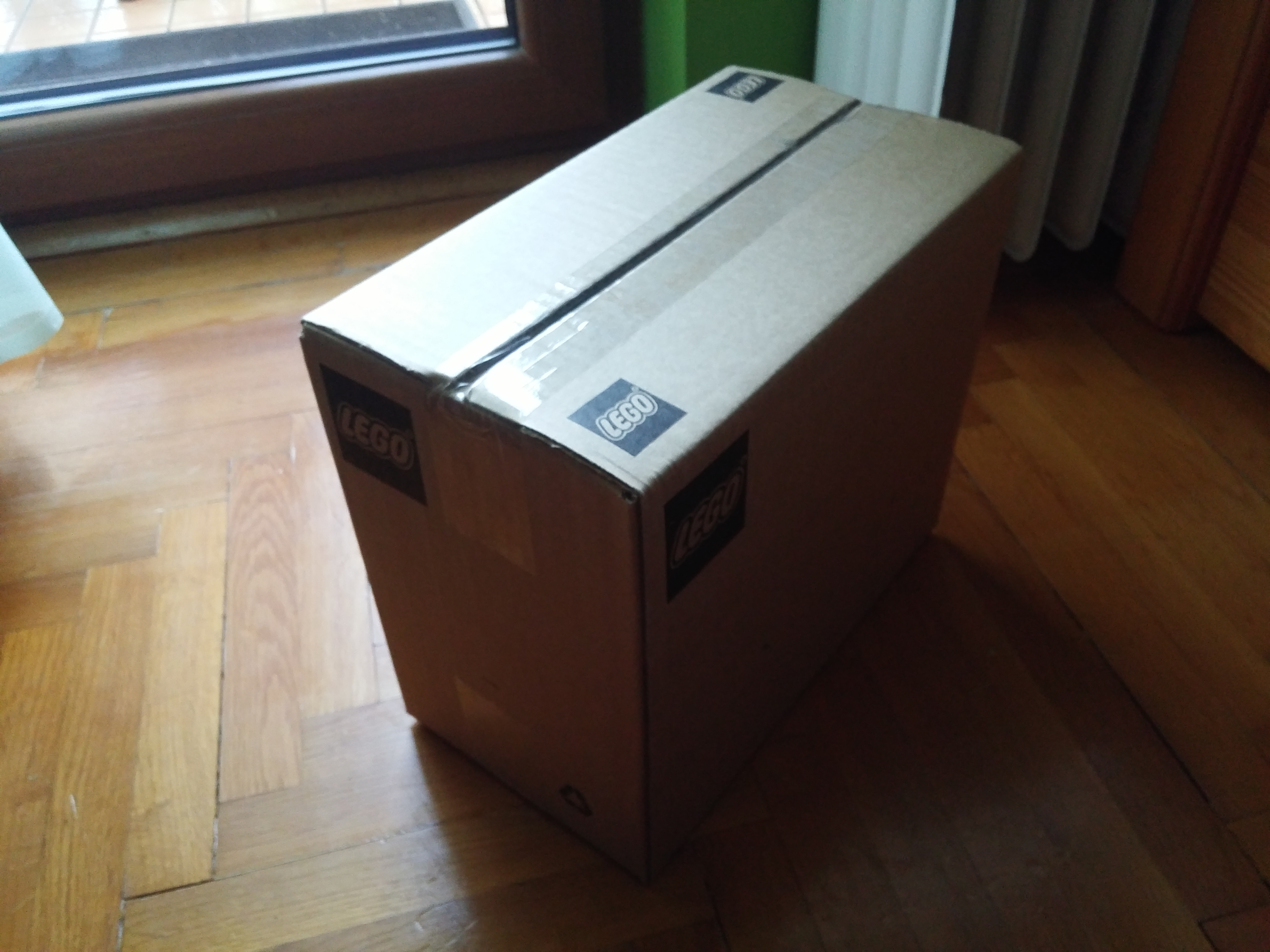 71026box5.jpg