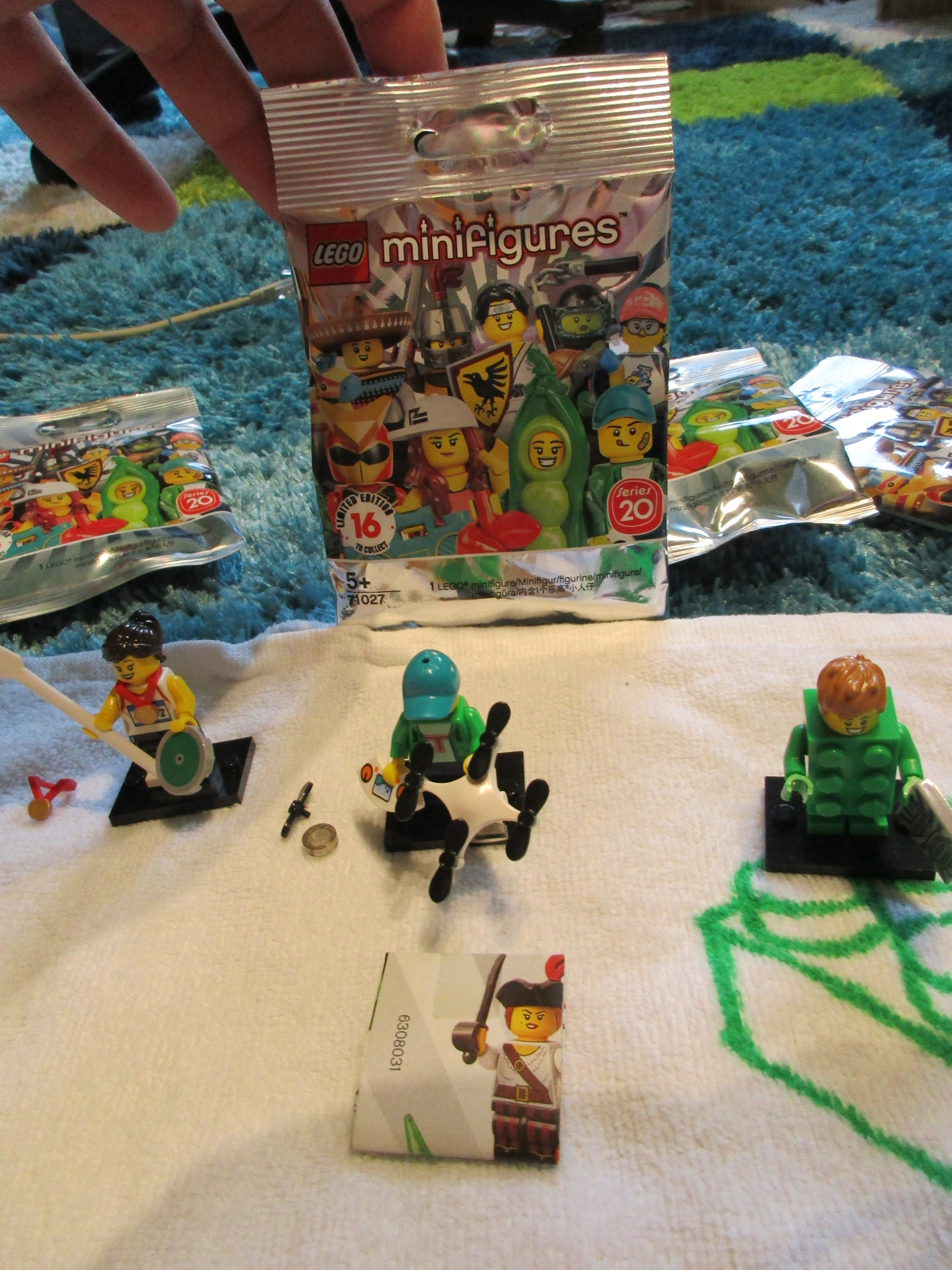 71027droneboy.jpg