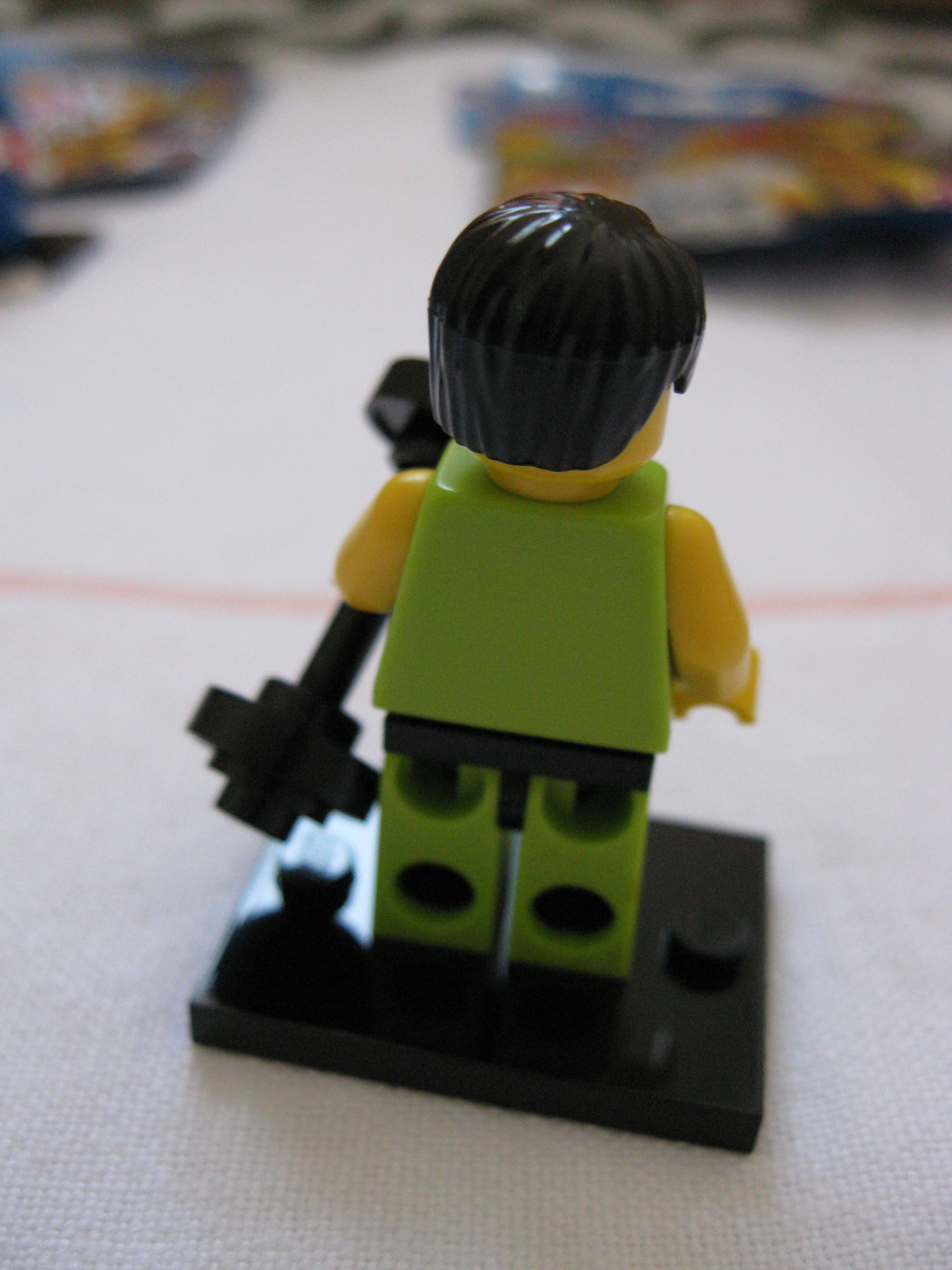 8684weightlifter4.jpg