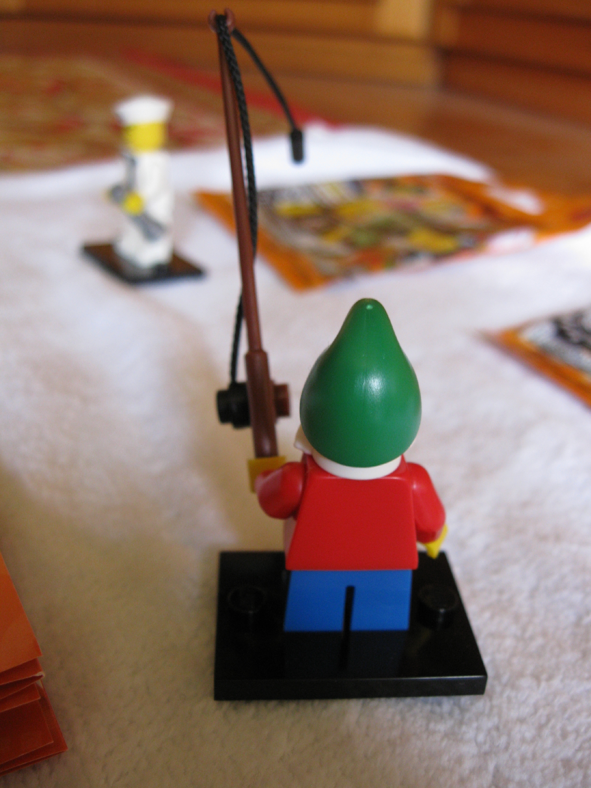 8804lawngnome4.jpg