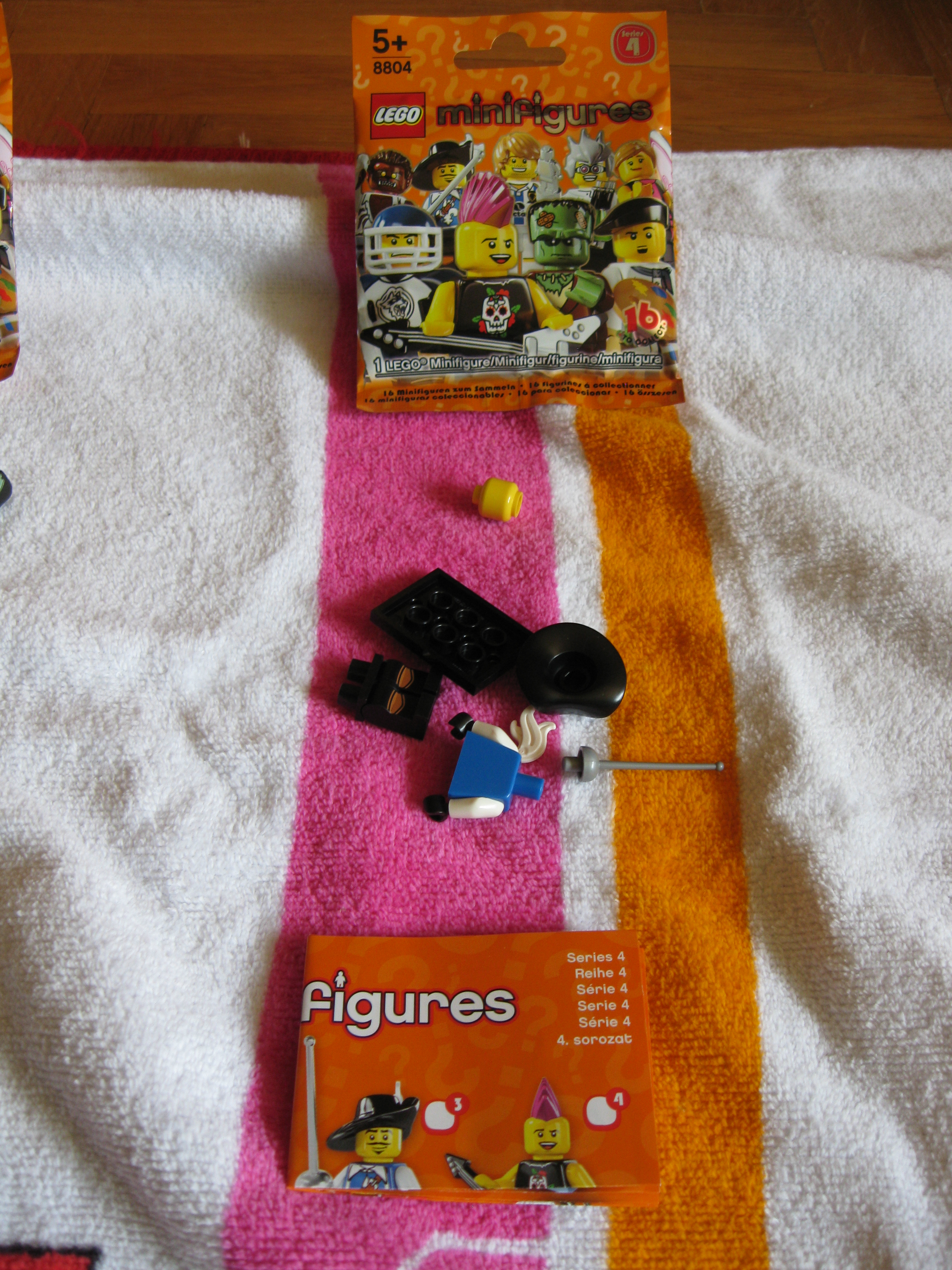 8804musketeera.jpg