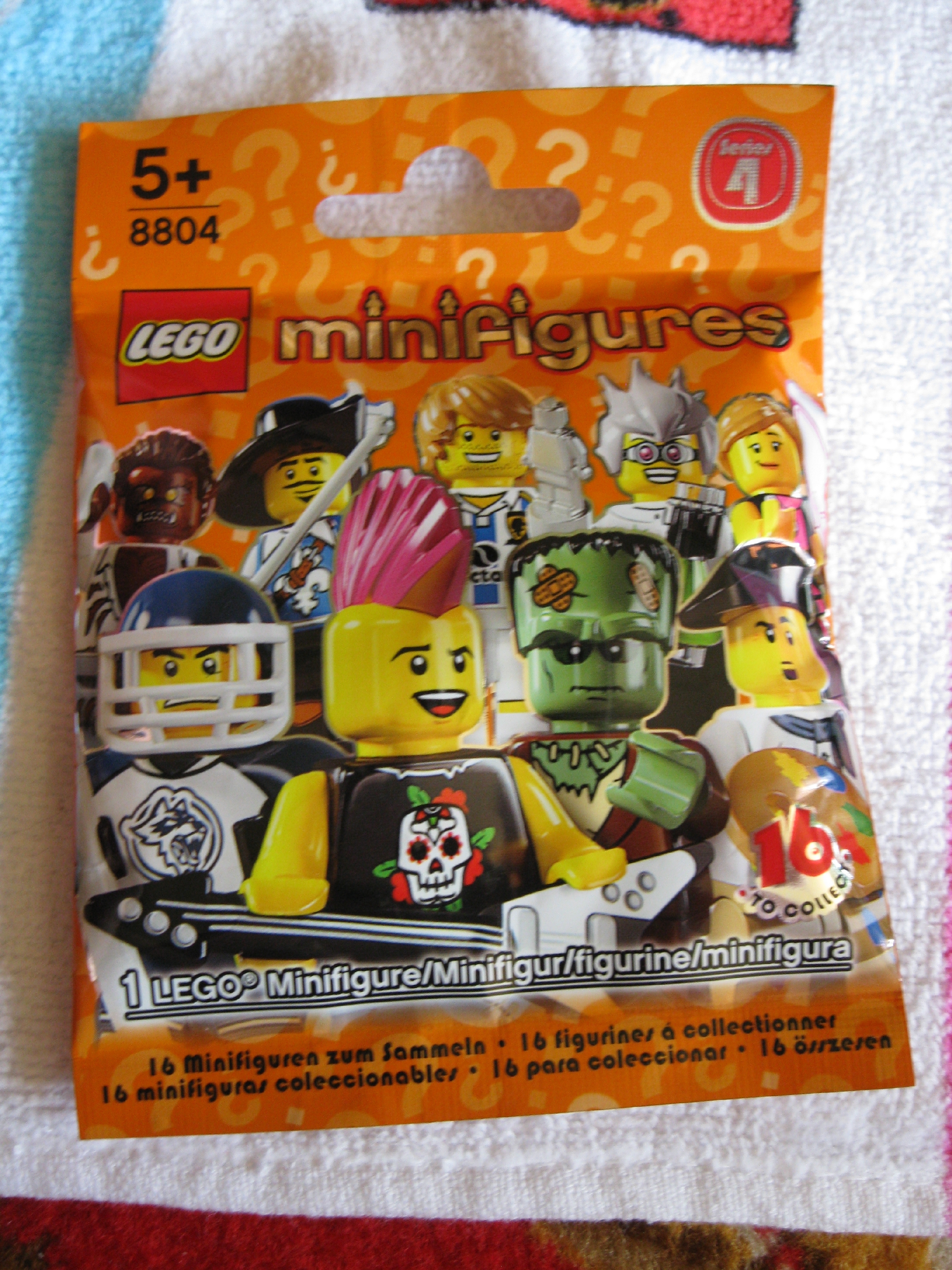 8804soccerplayerpolybag.jpg