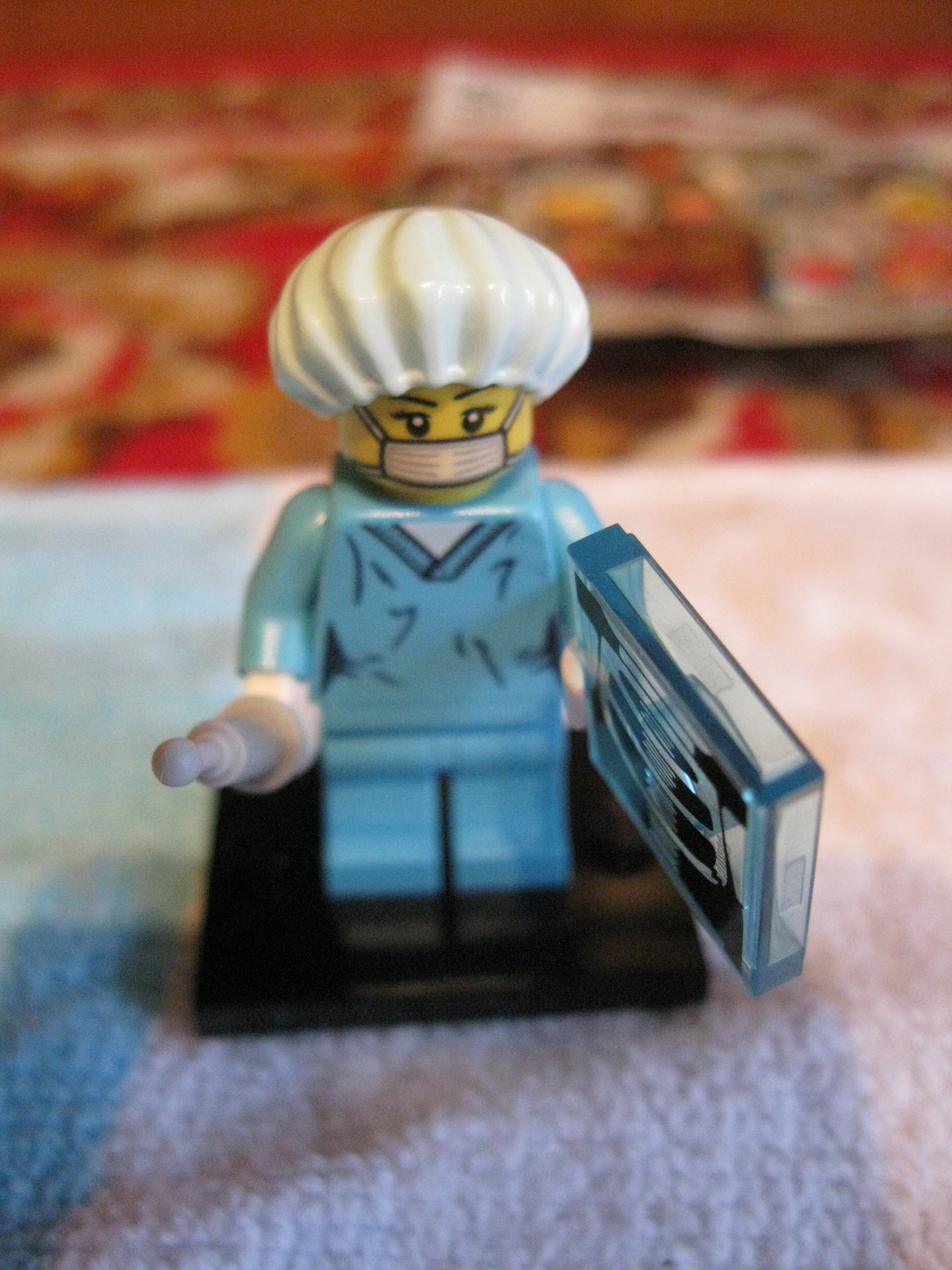 8827surgeon4.jpg