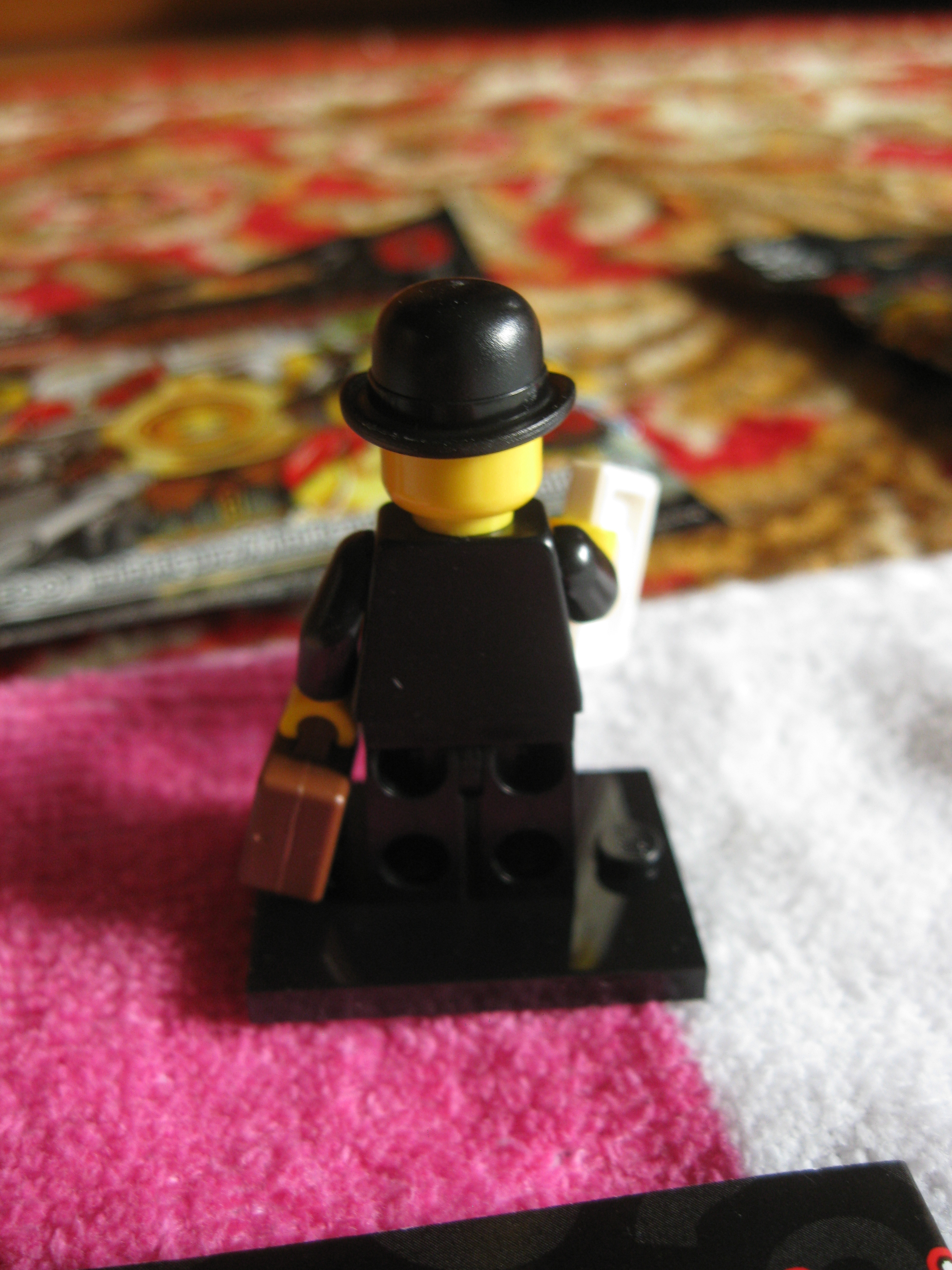 8833businessman2.jpg