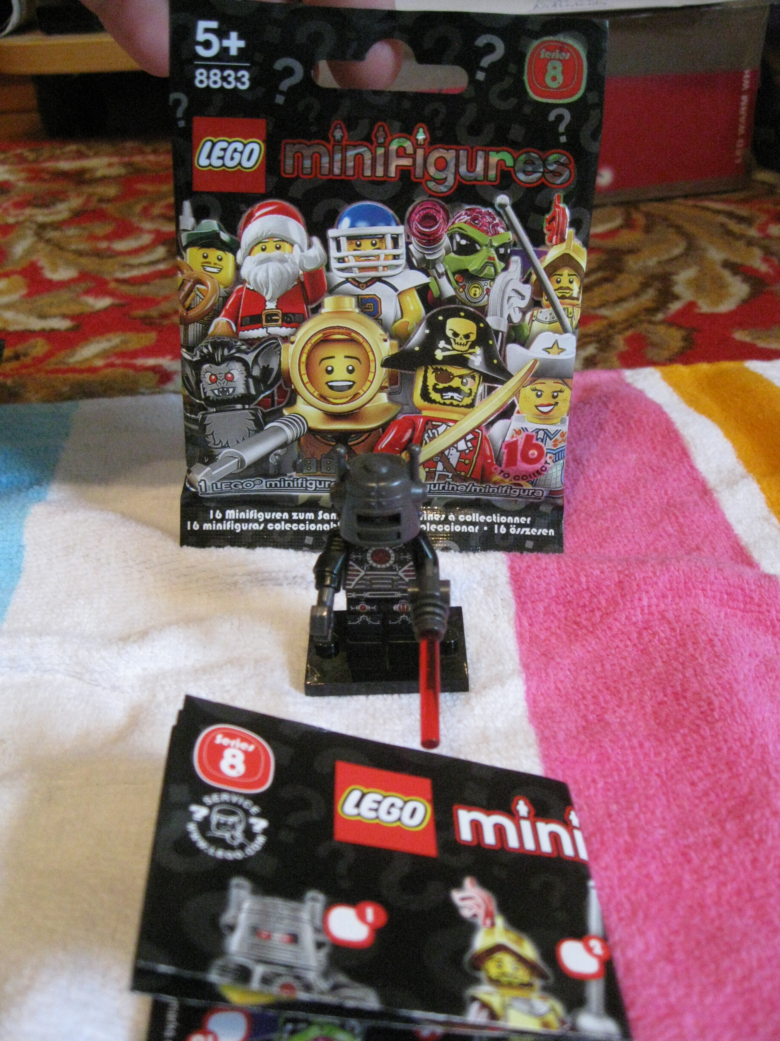 8833evilrobot.jpg