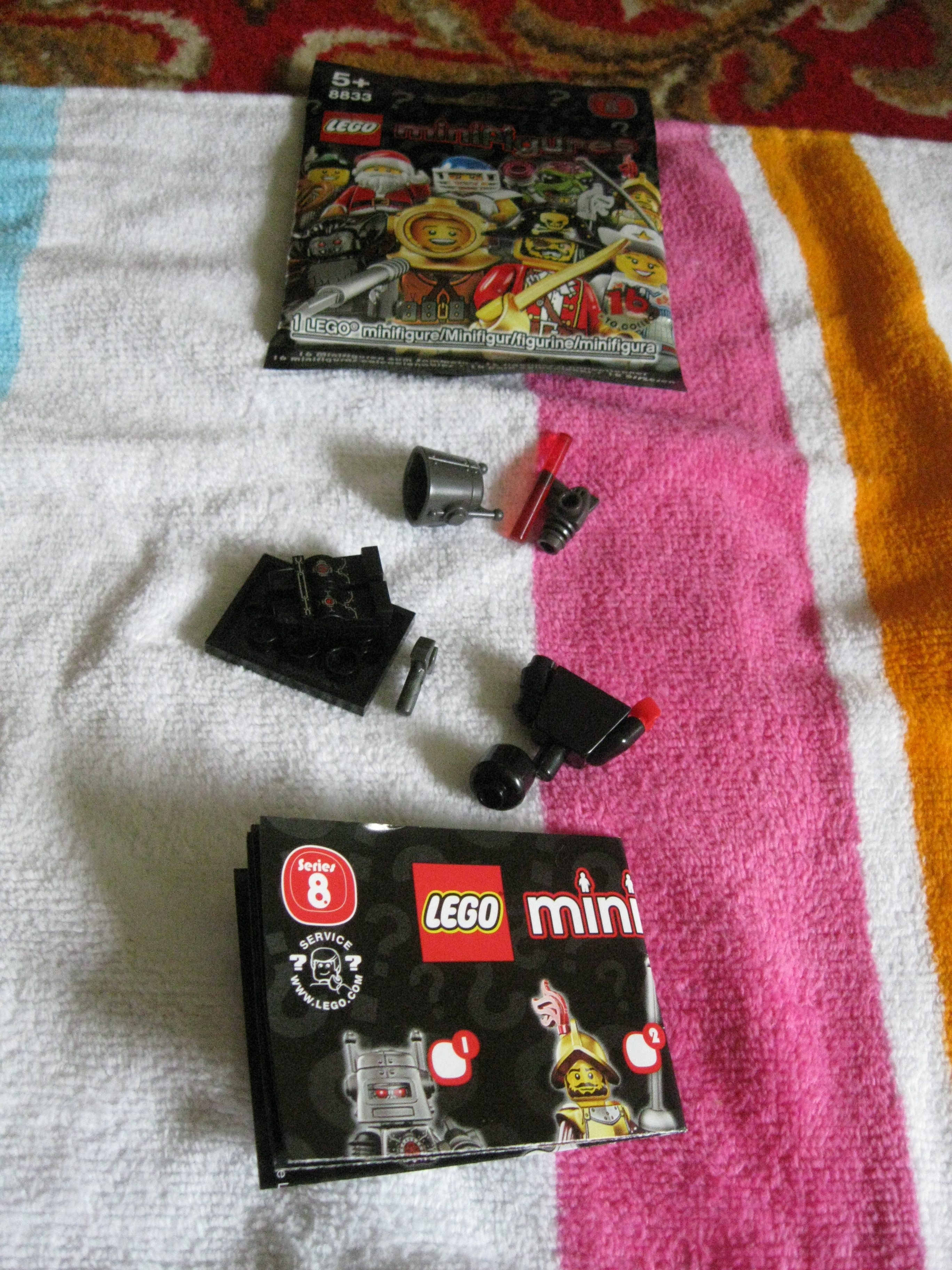 8833evilrobota.jpg