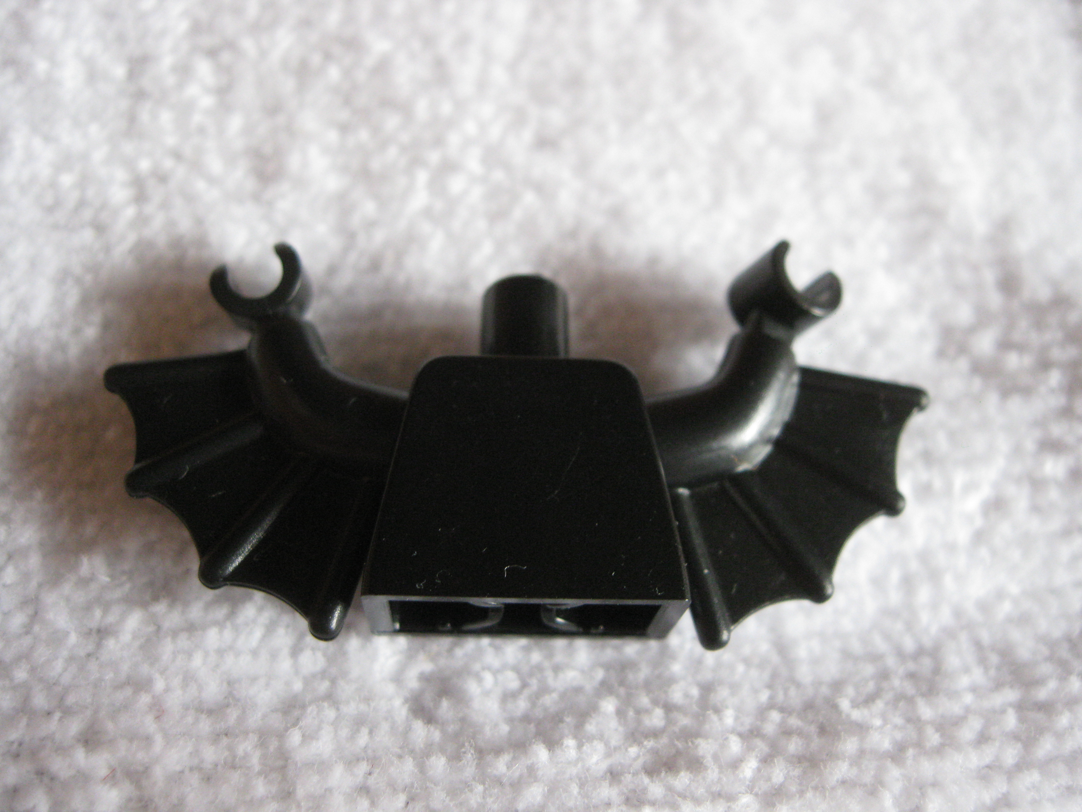 8833vampirebate.jpg