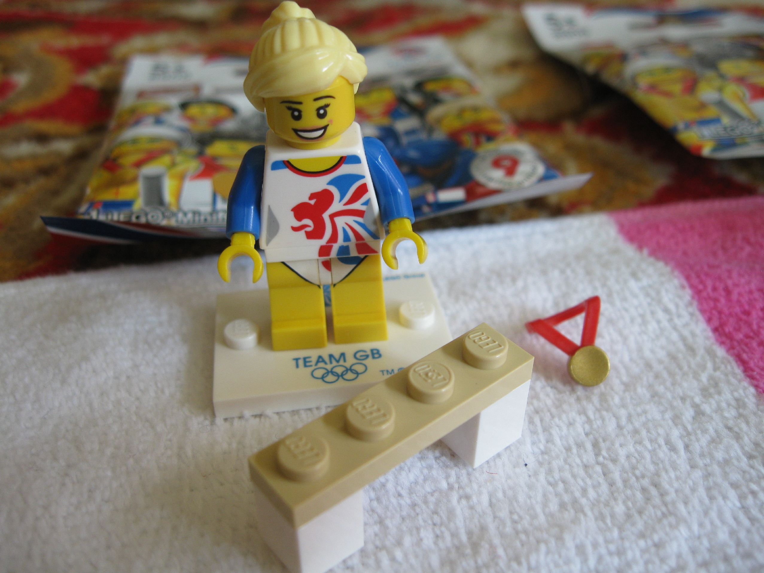 8909flexiblegymnast2.jpg