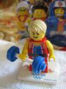 8909wondrousweightlifter2.jpg