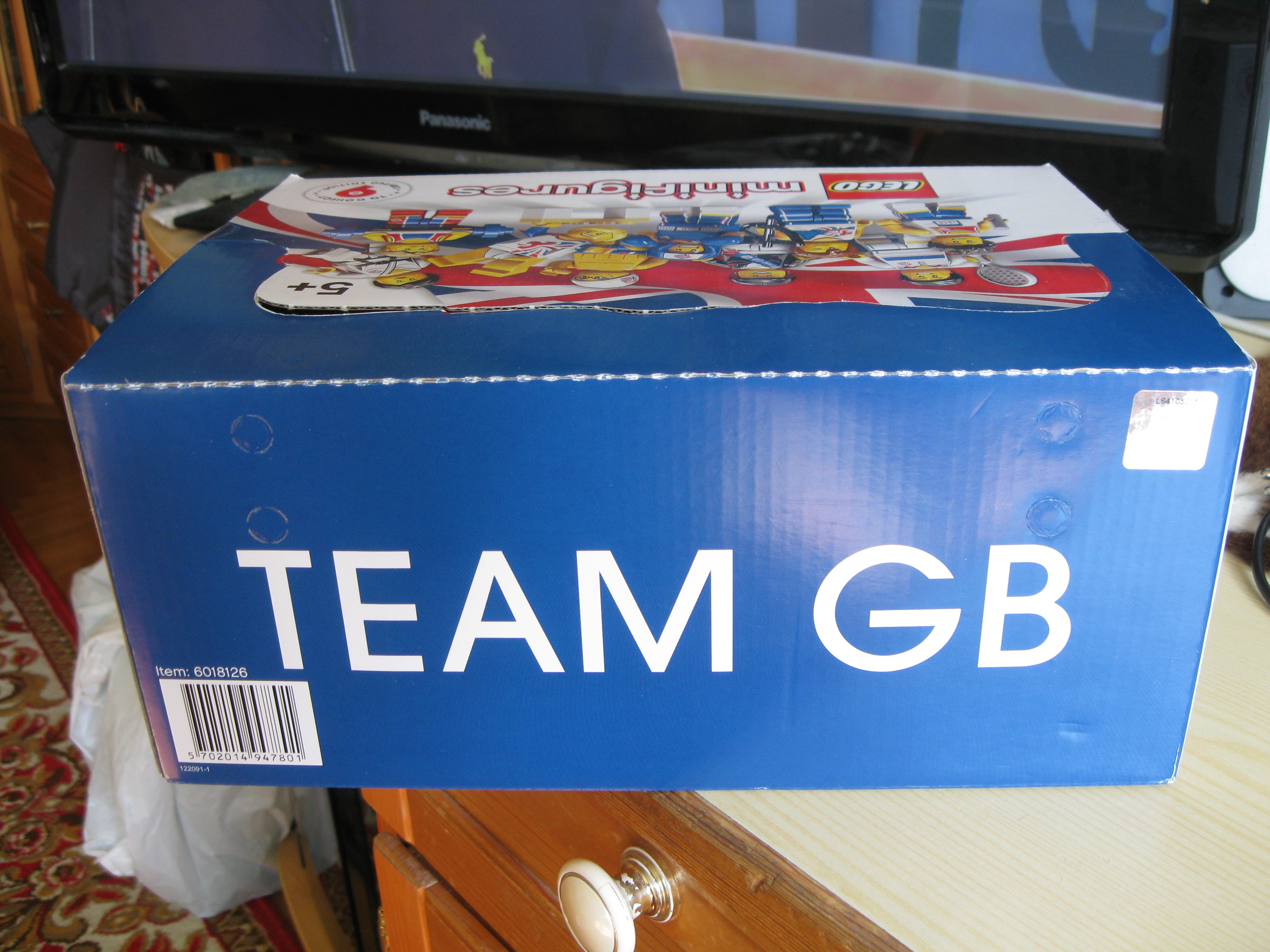 8909box5.jpg