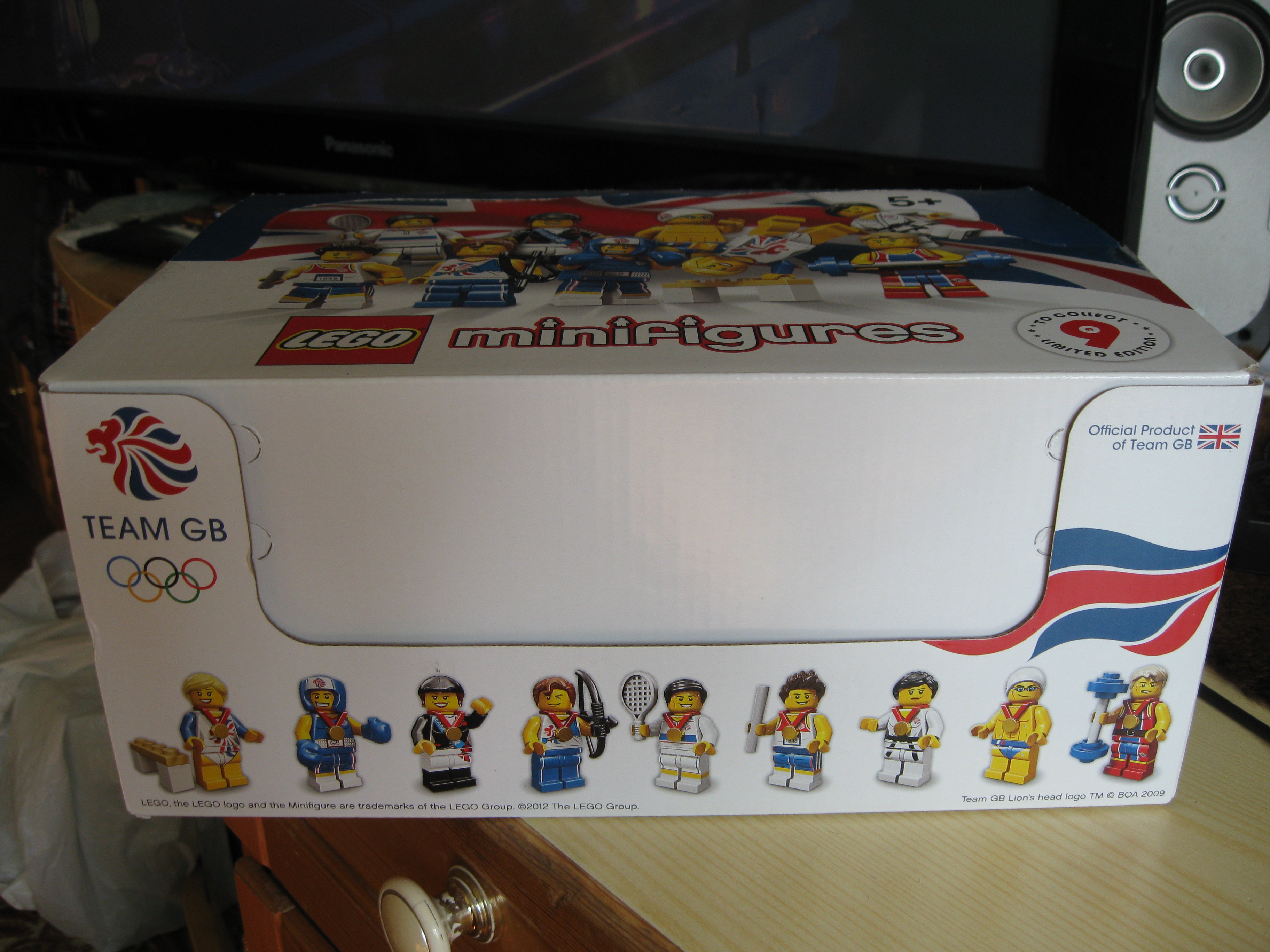 8909box7.jpg