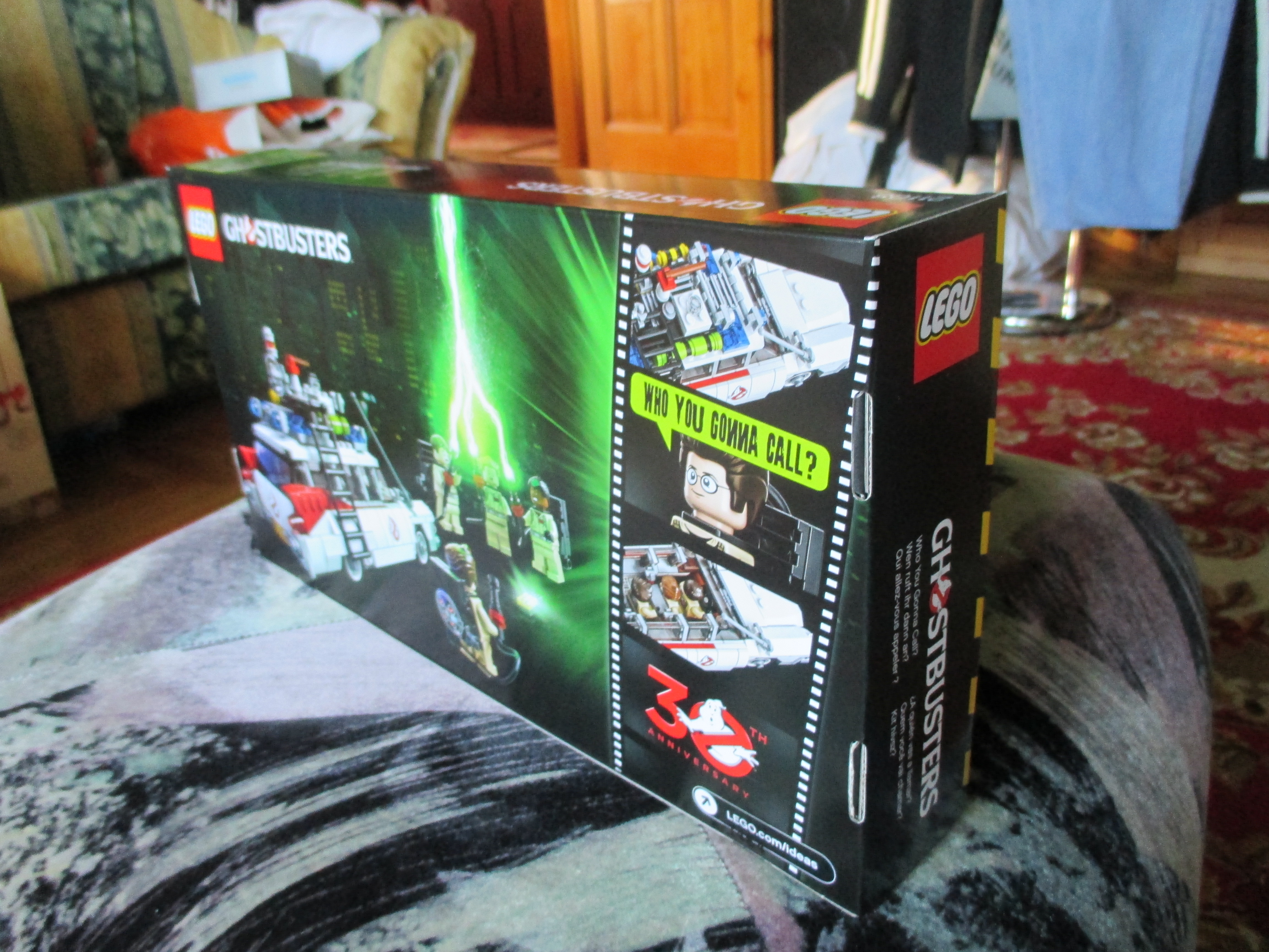 21108box5.jpg