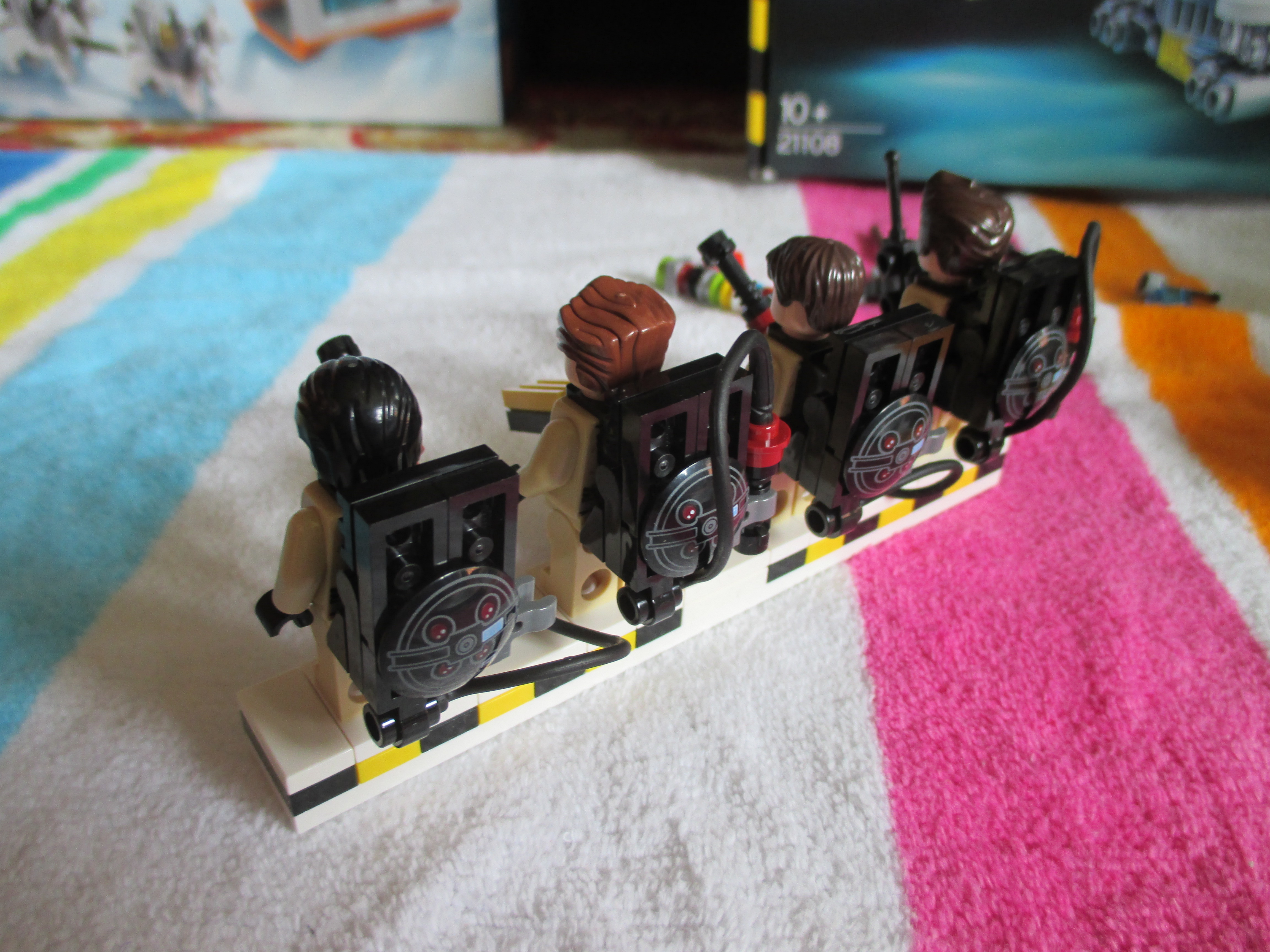 21108minifigures5.jpg