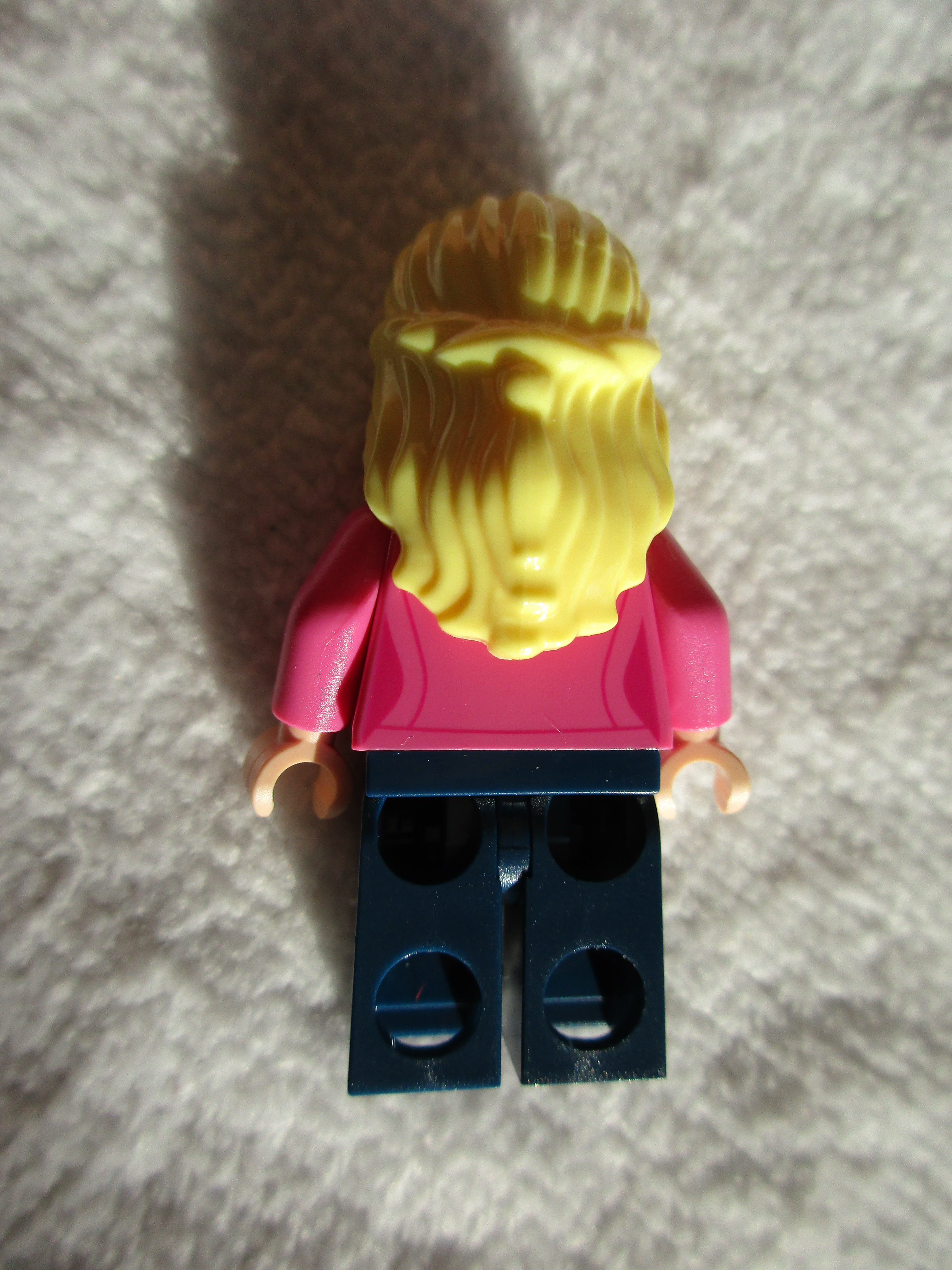 21302minifigurespenny2.jpg