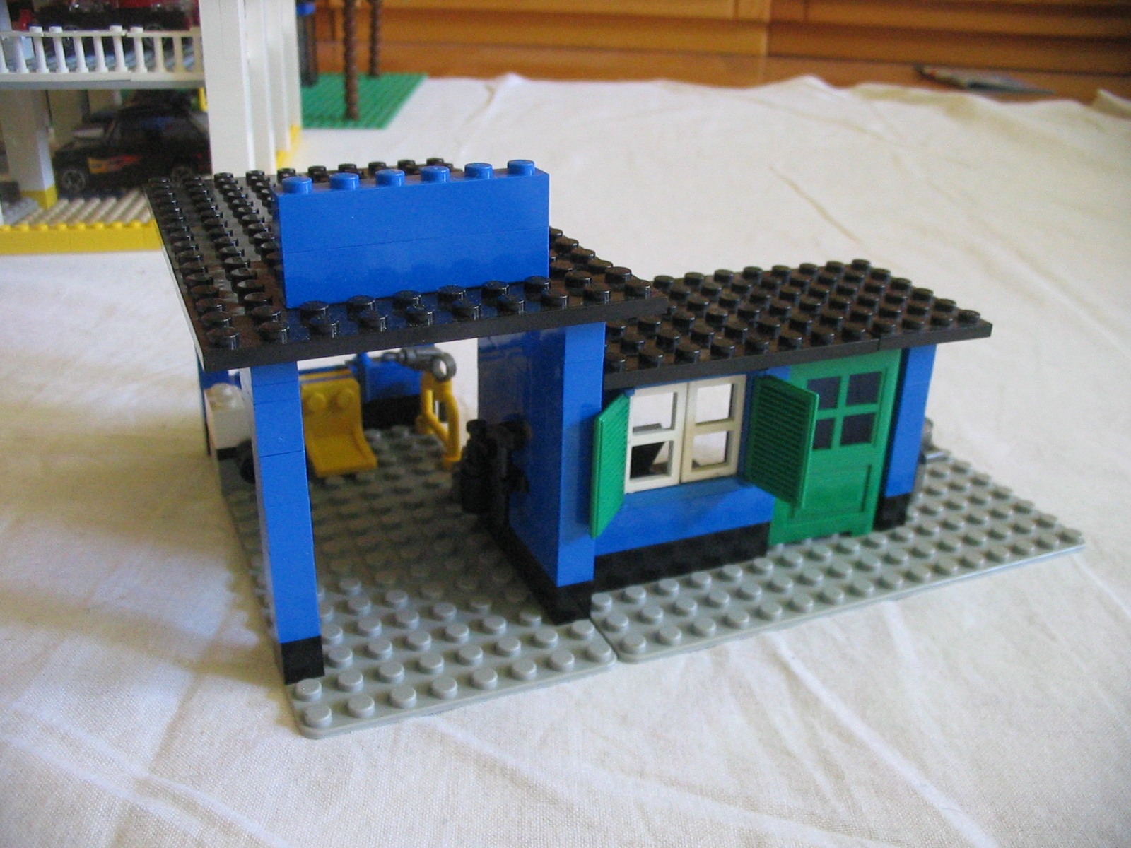 repair_shop2.jpg