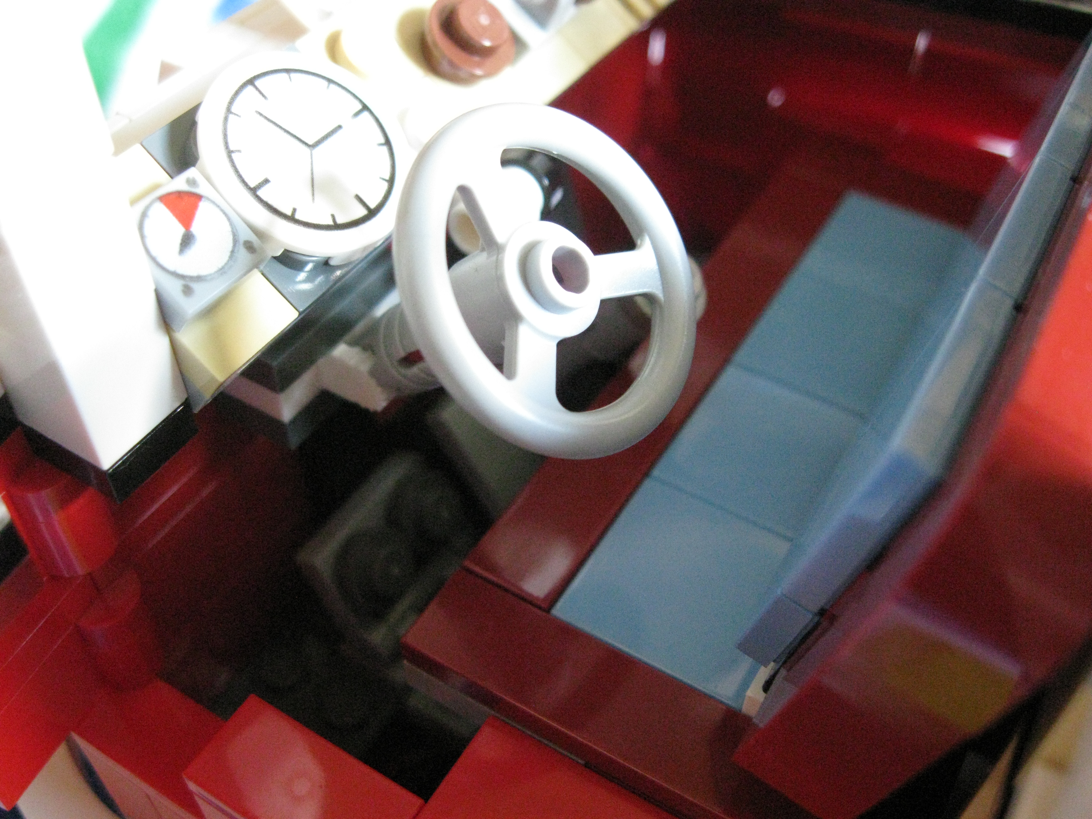 10220buinsidecockpit8.jpg