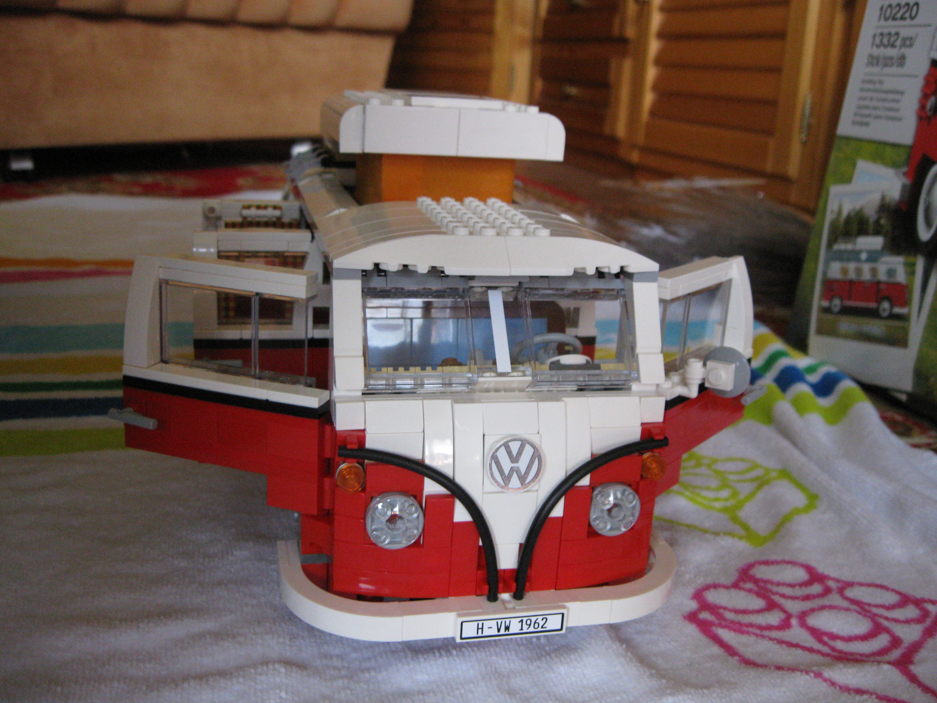 10220busfullyopenedfront.jpg