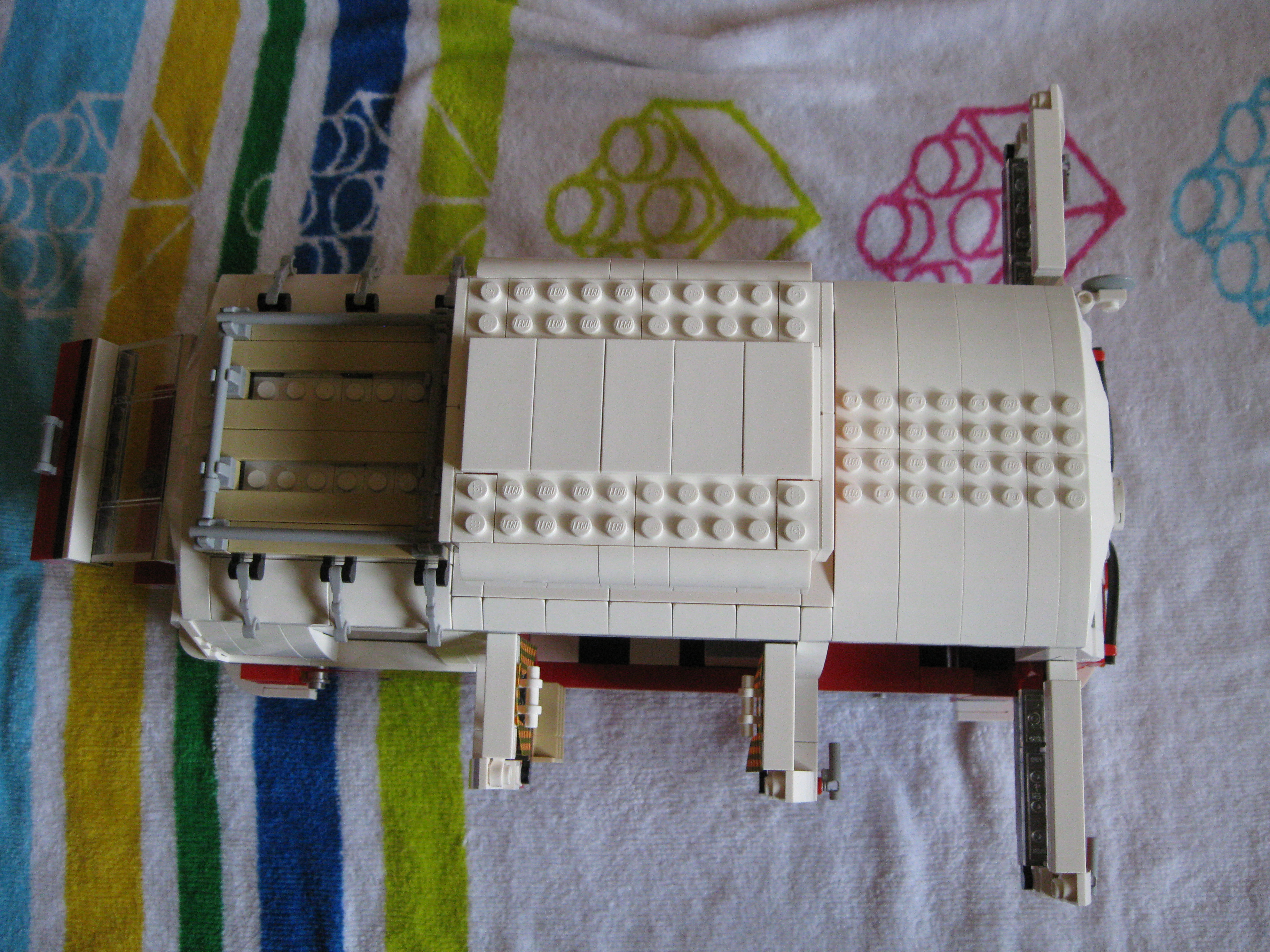 10220busfullyopenedtop.jpg