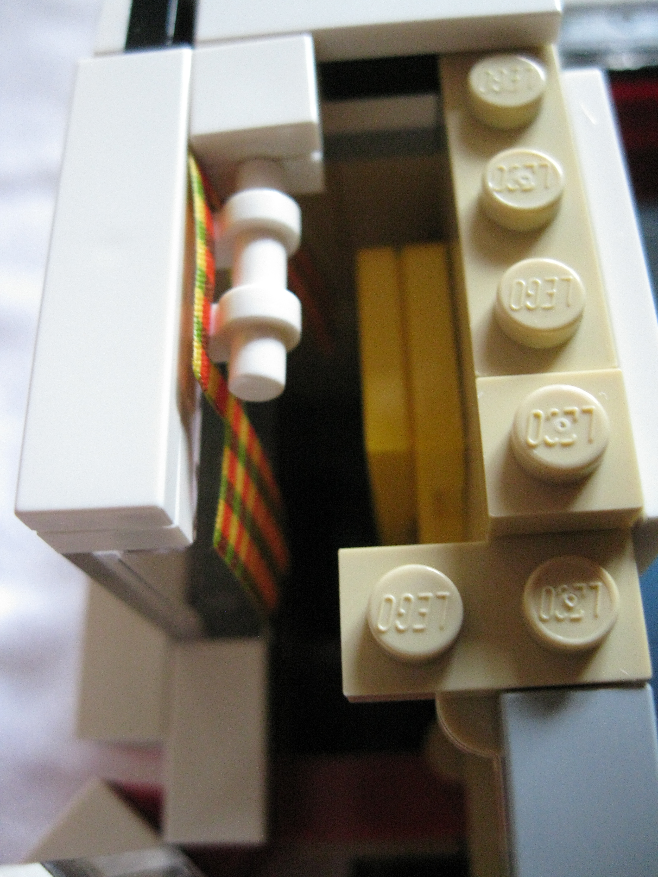 10220businside8.jpg