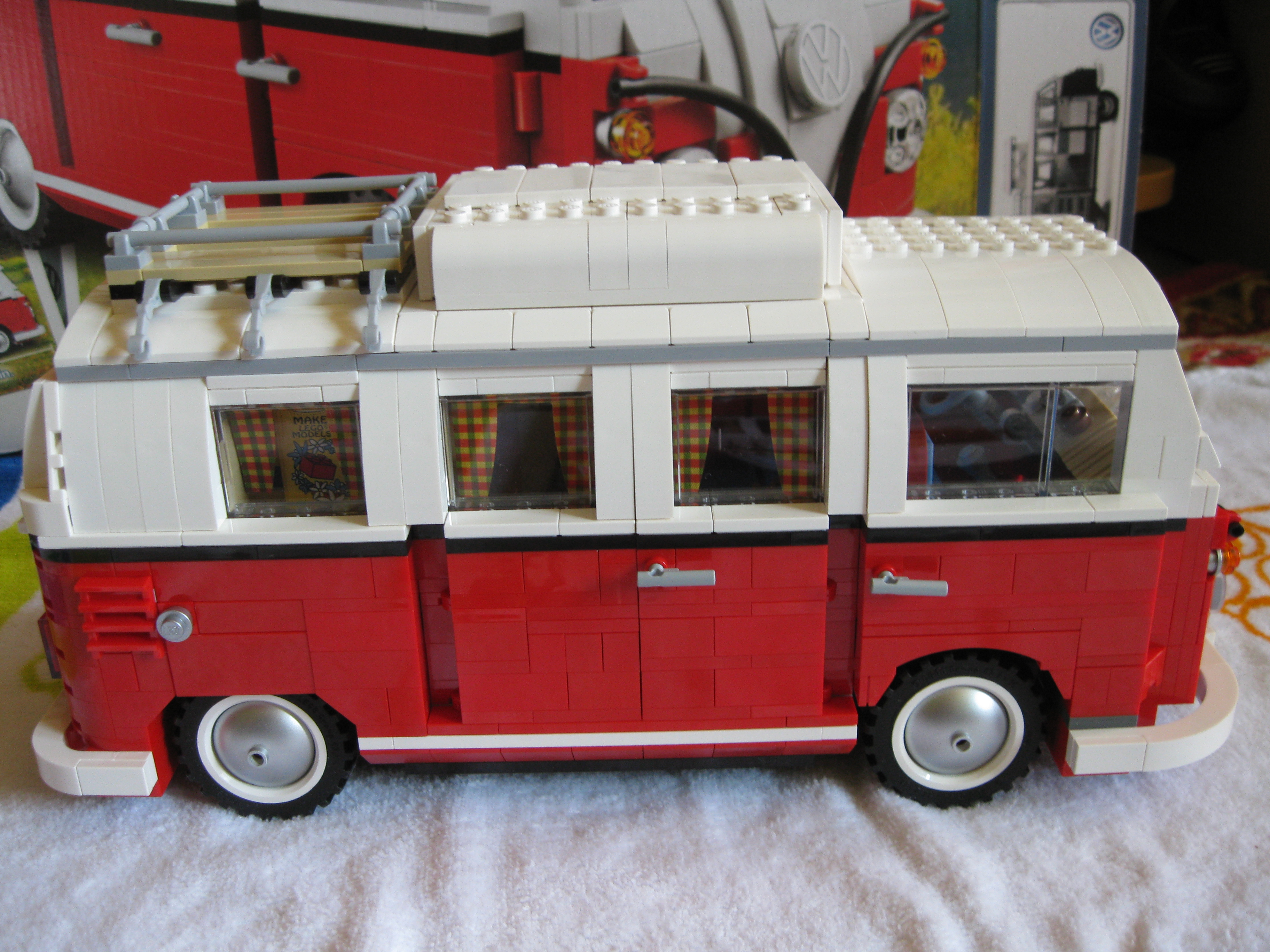 10220busright.jpg