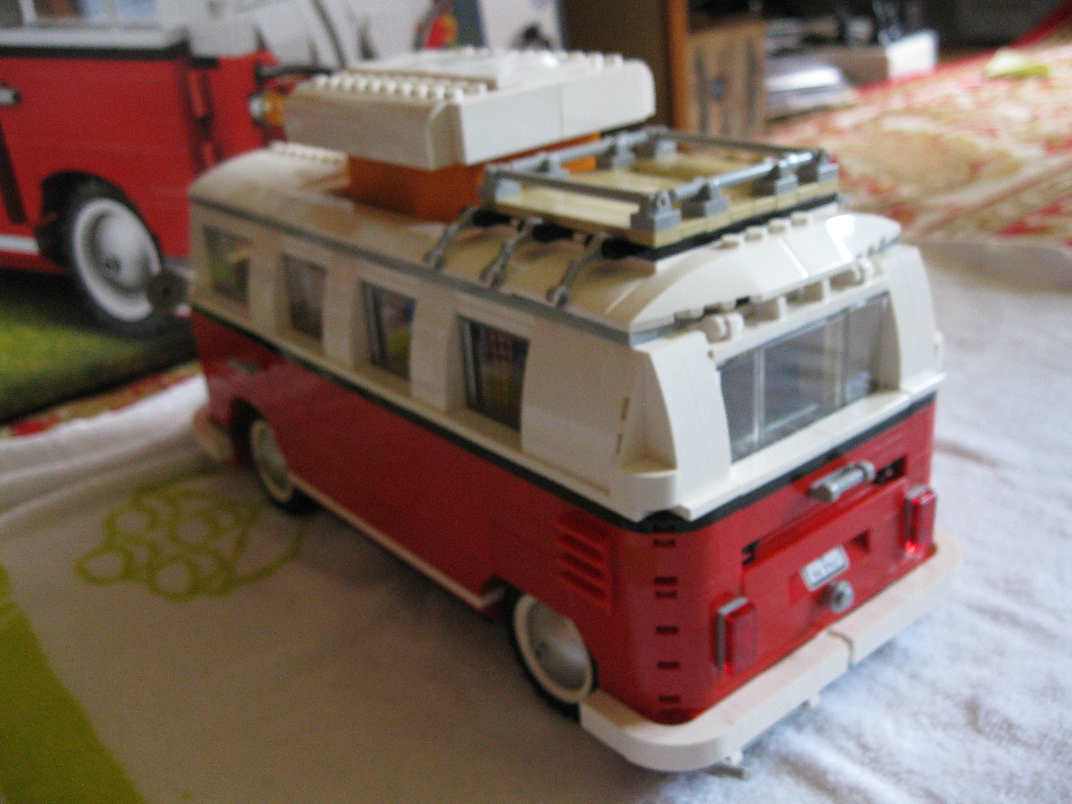 10220buswithopenedtopside5.jpg