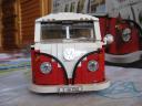 10220busfront.jpg