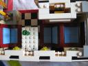 10220businside3.jpg
