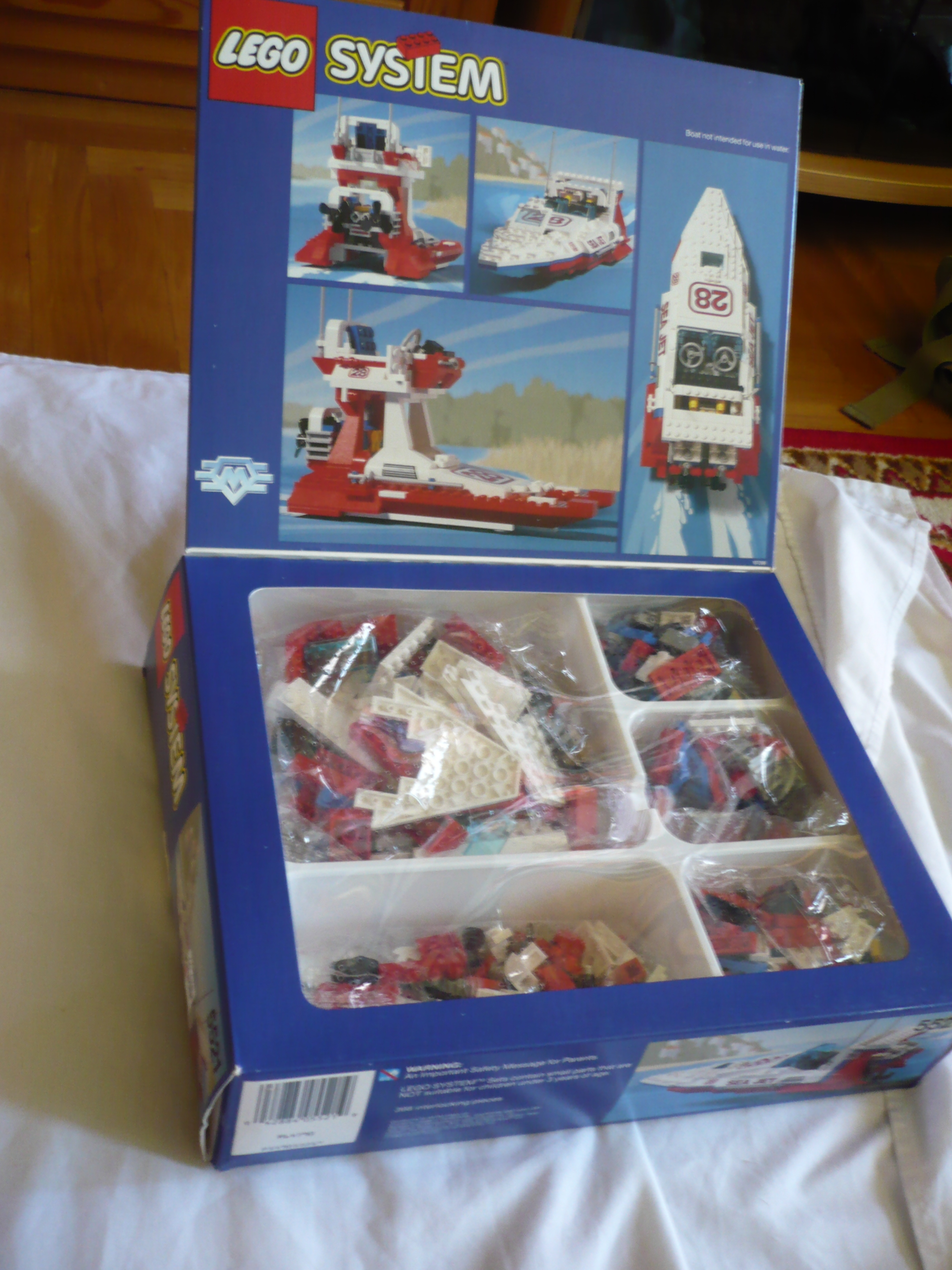 5521box_display7.jpg