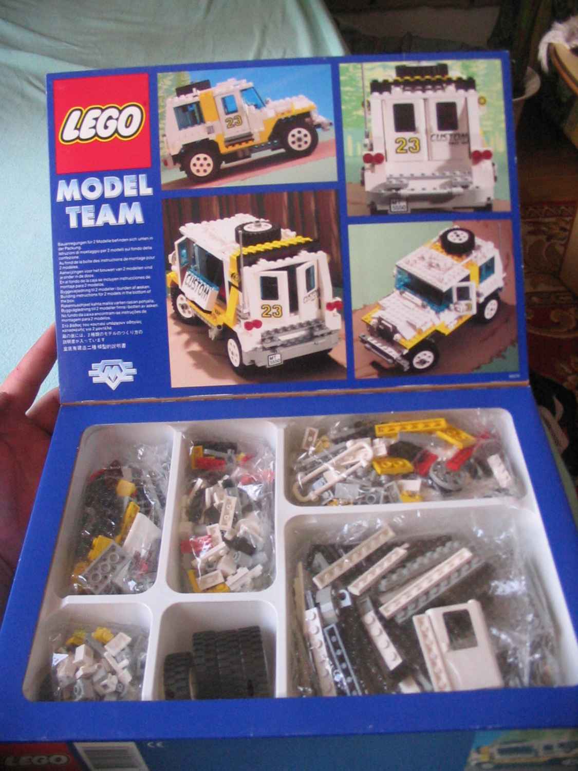 5550display.jpg