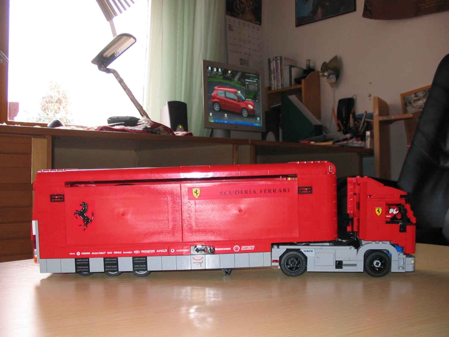 8654right.jpg
