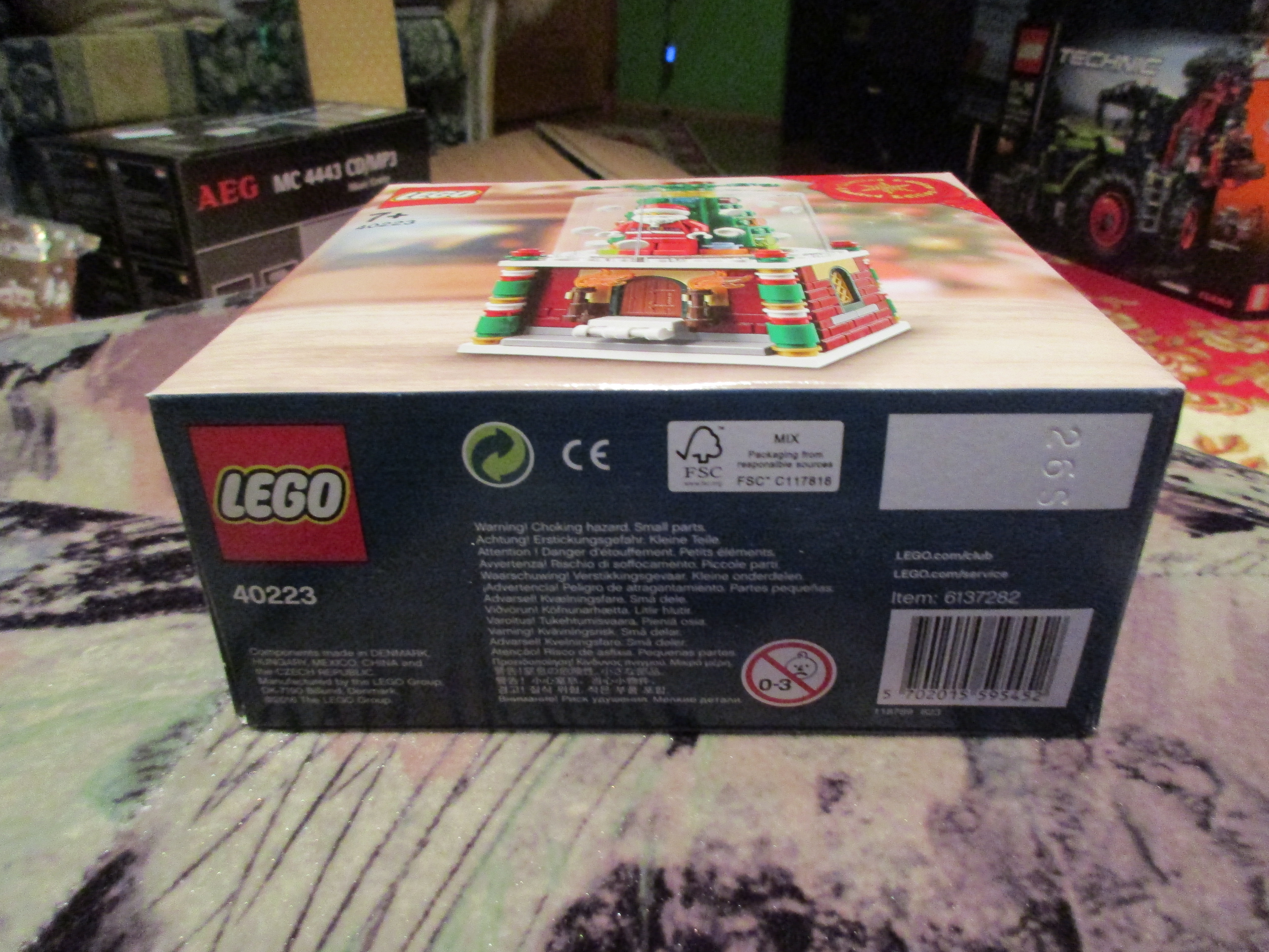 40223box6.jpg