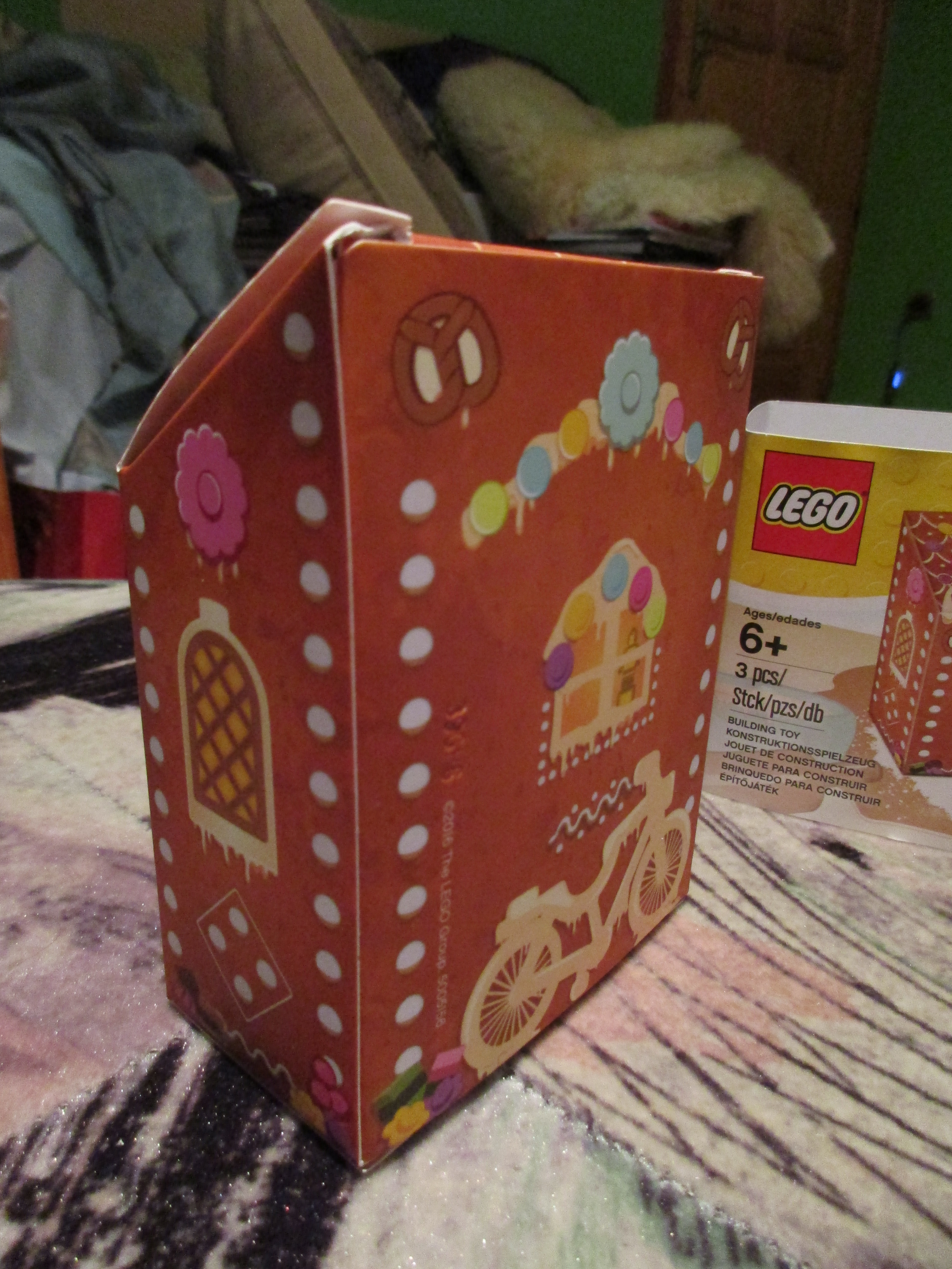 5005156box11.jpg